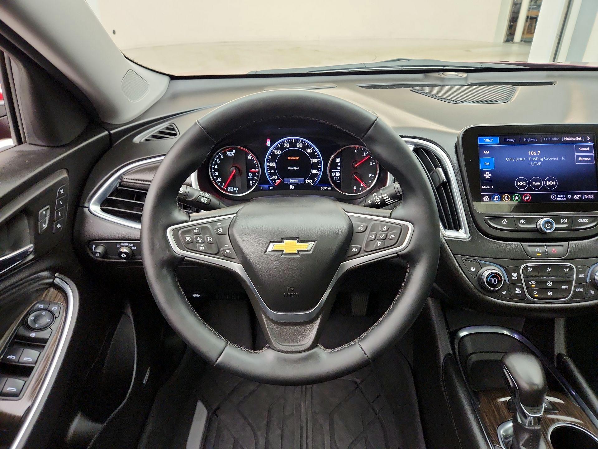 Thumbnail: 2023 Chevrolet Malibu - 10
