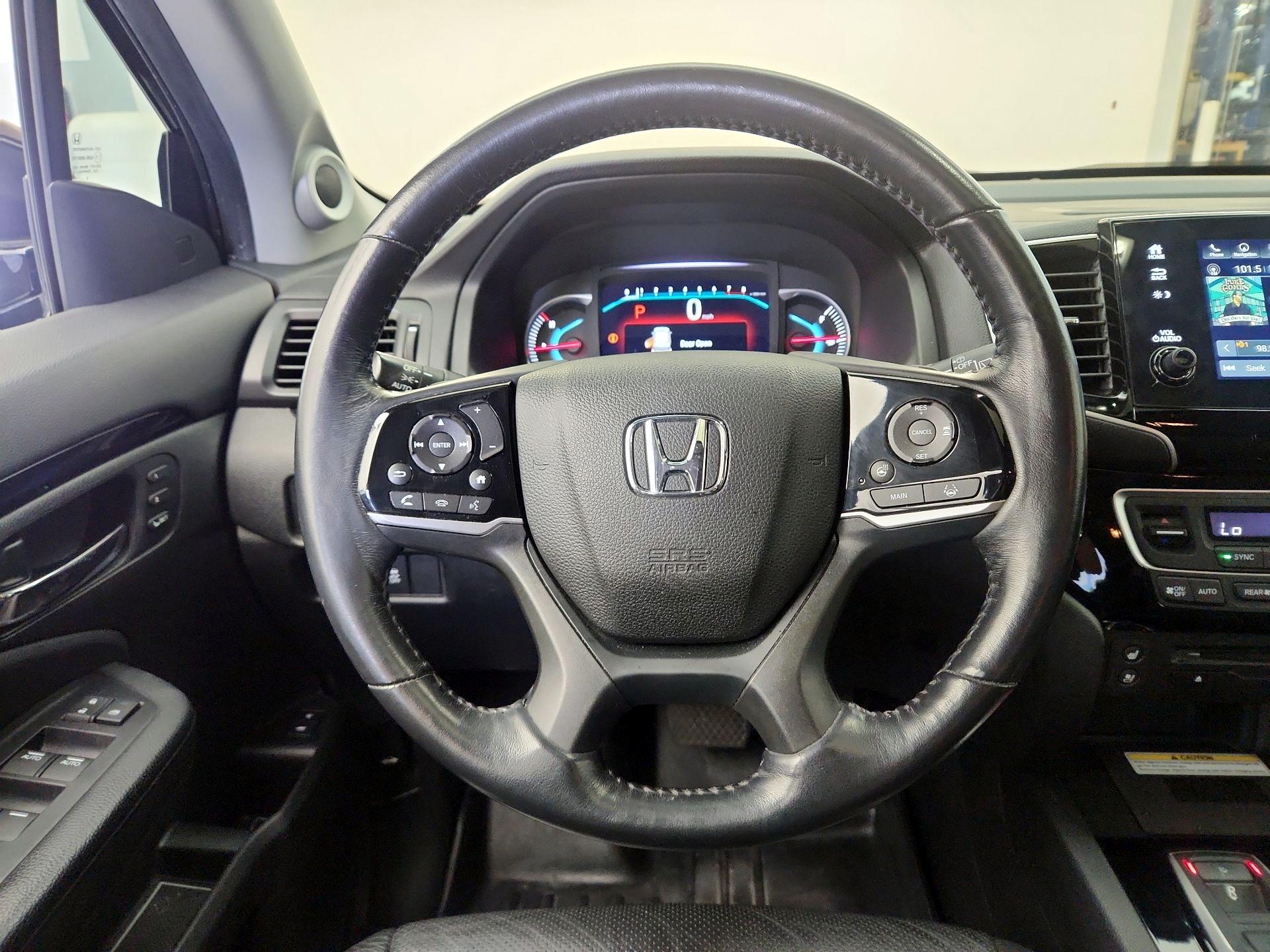 Thumbnail: 2019 Honda Pilot - 10