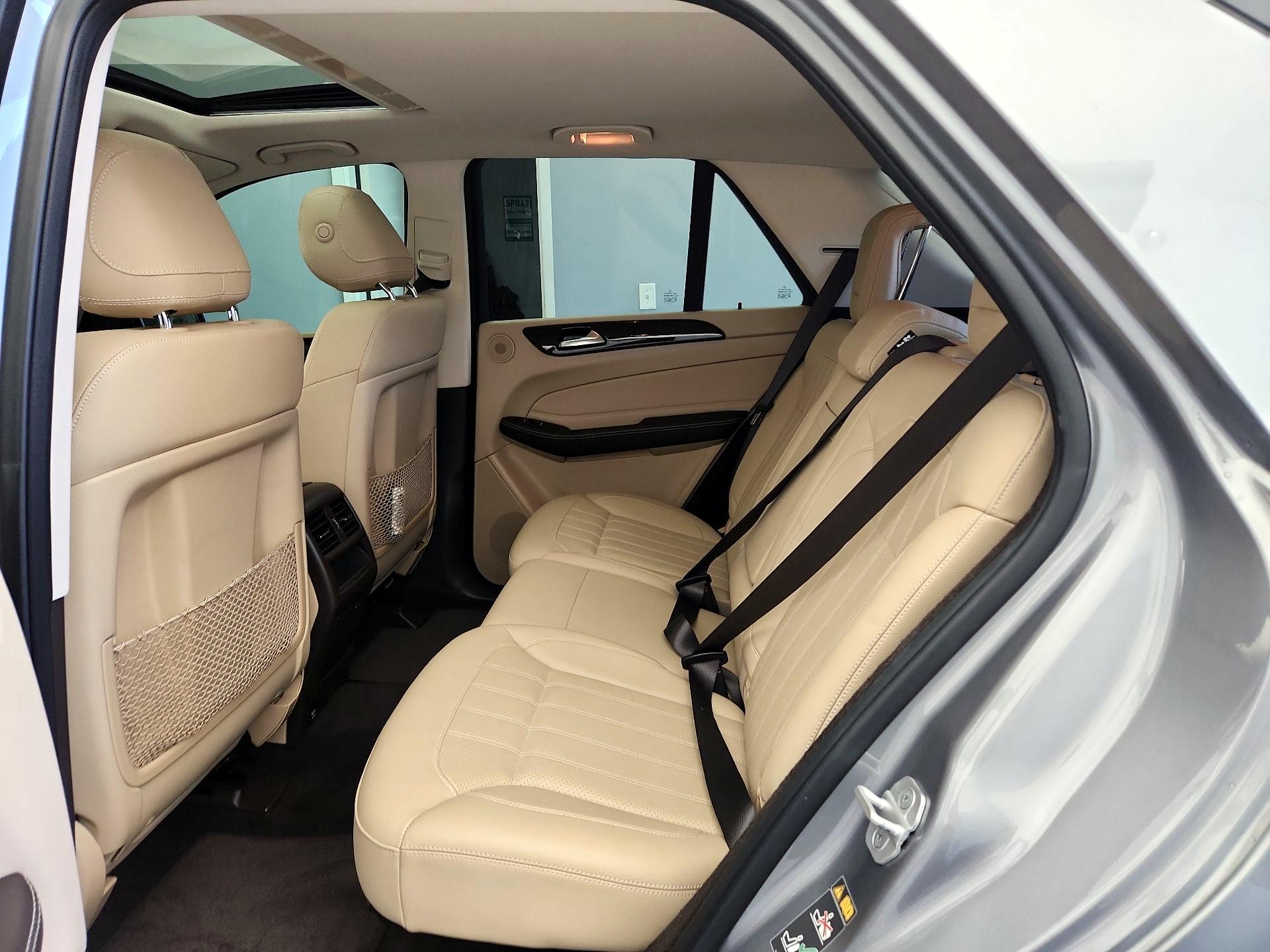 Thumbnail: 2016 Mercedes-Benz GLE - 20
