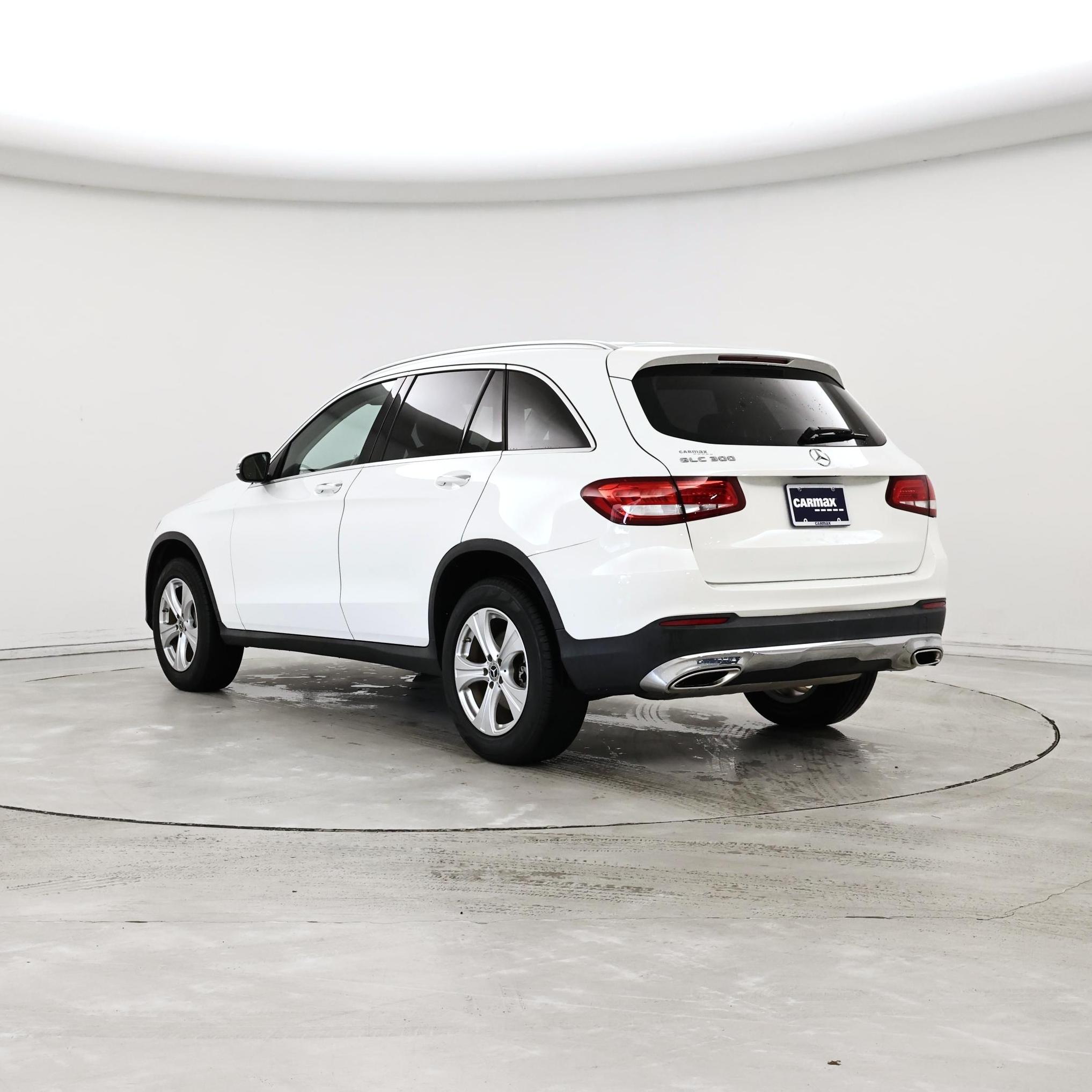 Thumbnail: 2017 Mercedes-Benz GLC - 2