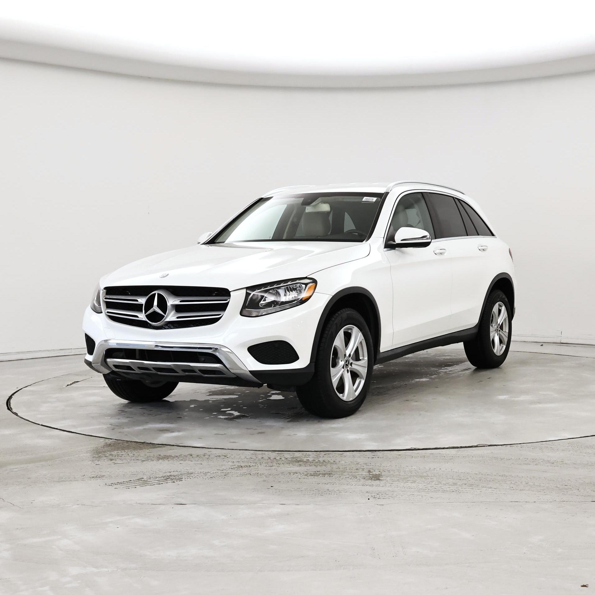 Thumbnail: 2017 Mercedes-Benz GLC - 4
