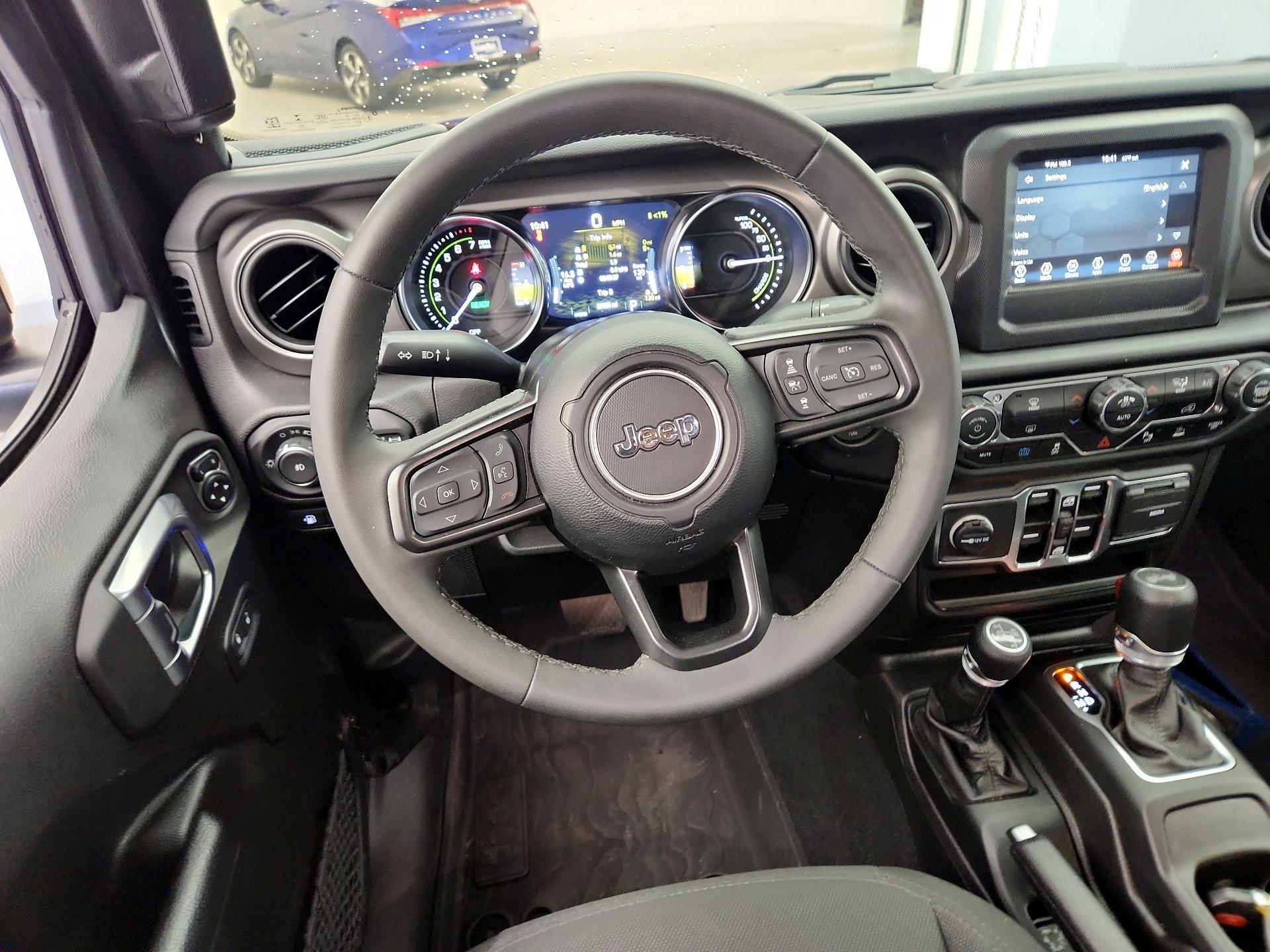 Thumbnail: 2023 Jeep Wrangler - 10