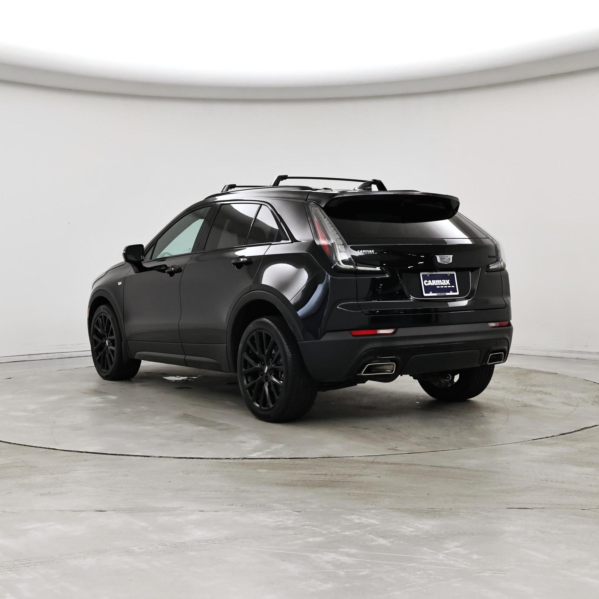 Thumbnail: 2022 Cadillac XT4 - 2