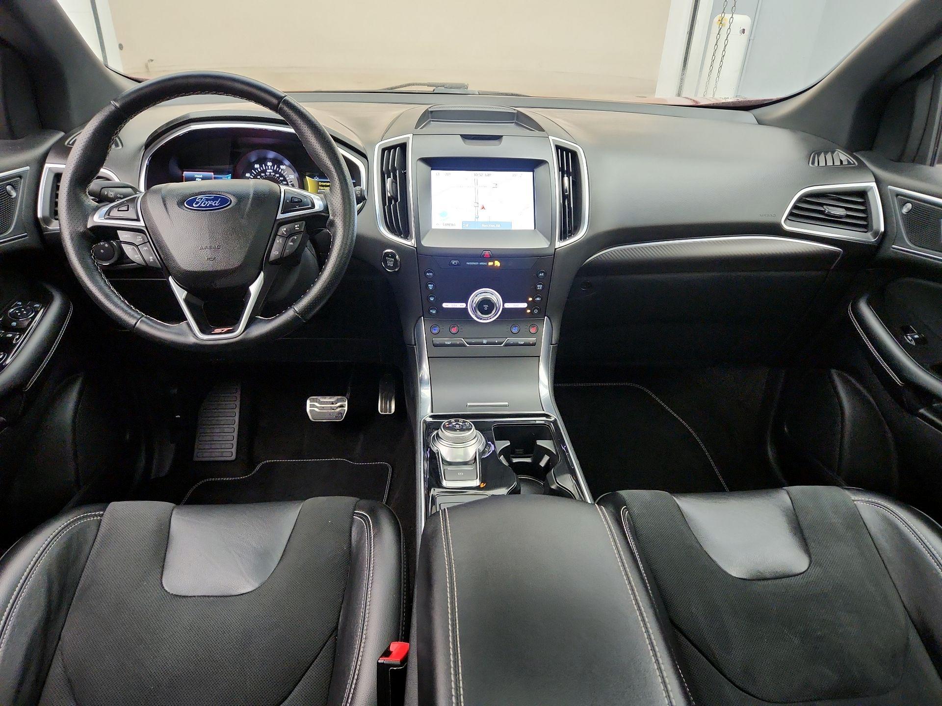 Thumbnail: 2020 Ford Edge - 9