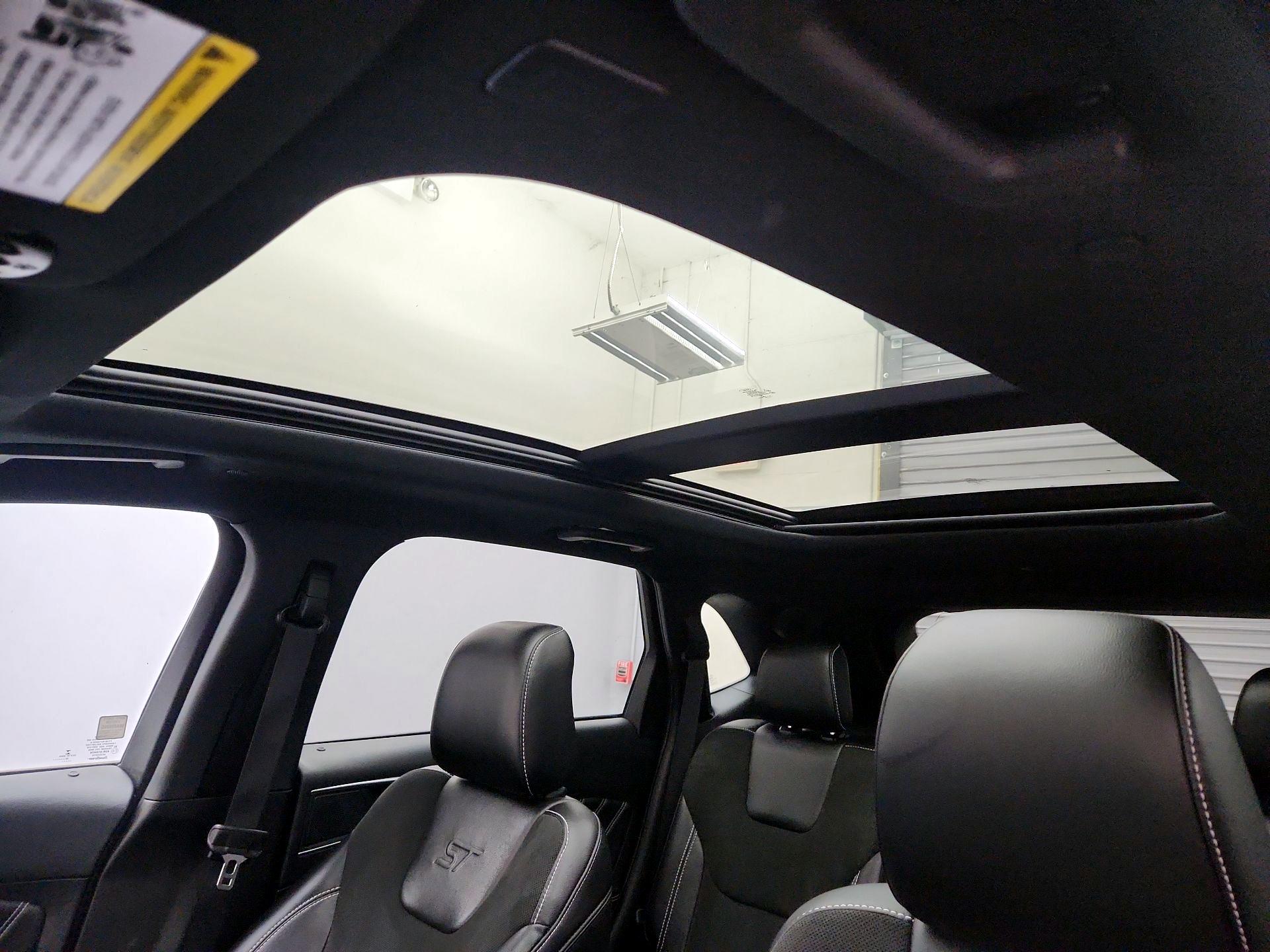Thumbnail: 2020 Ford Edge - 20