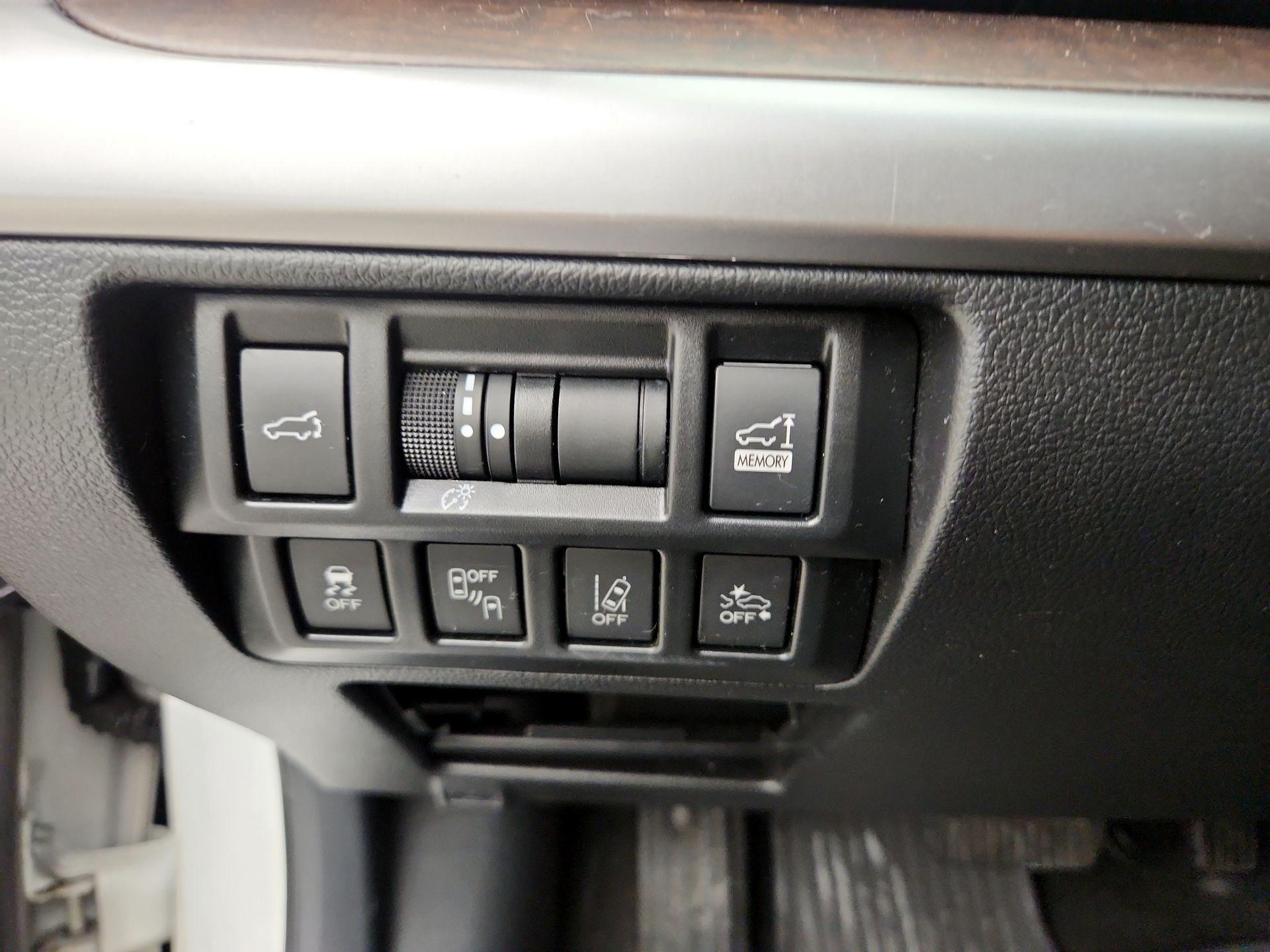 Thumbnail: 2019 Subaru Outback - 13