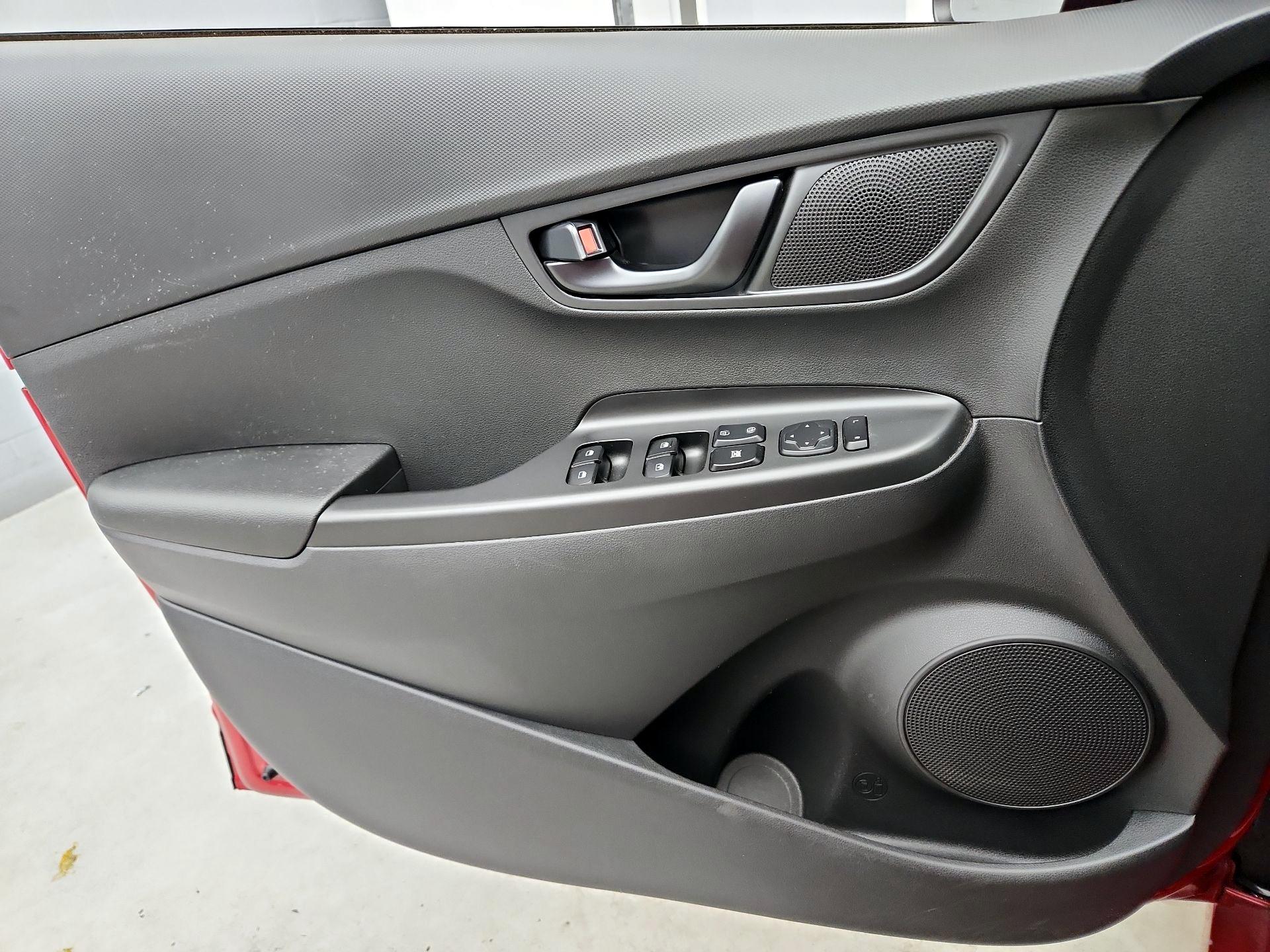 Thumbnail: 2023 Hyundai Kona - 12