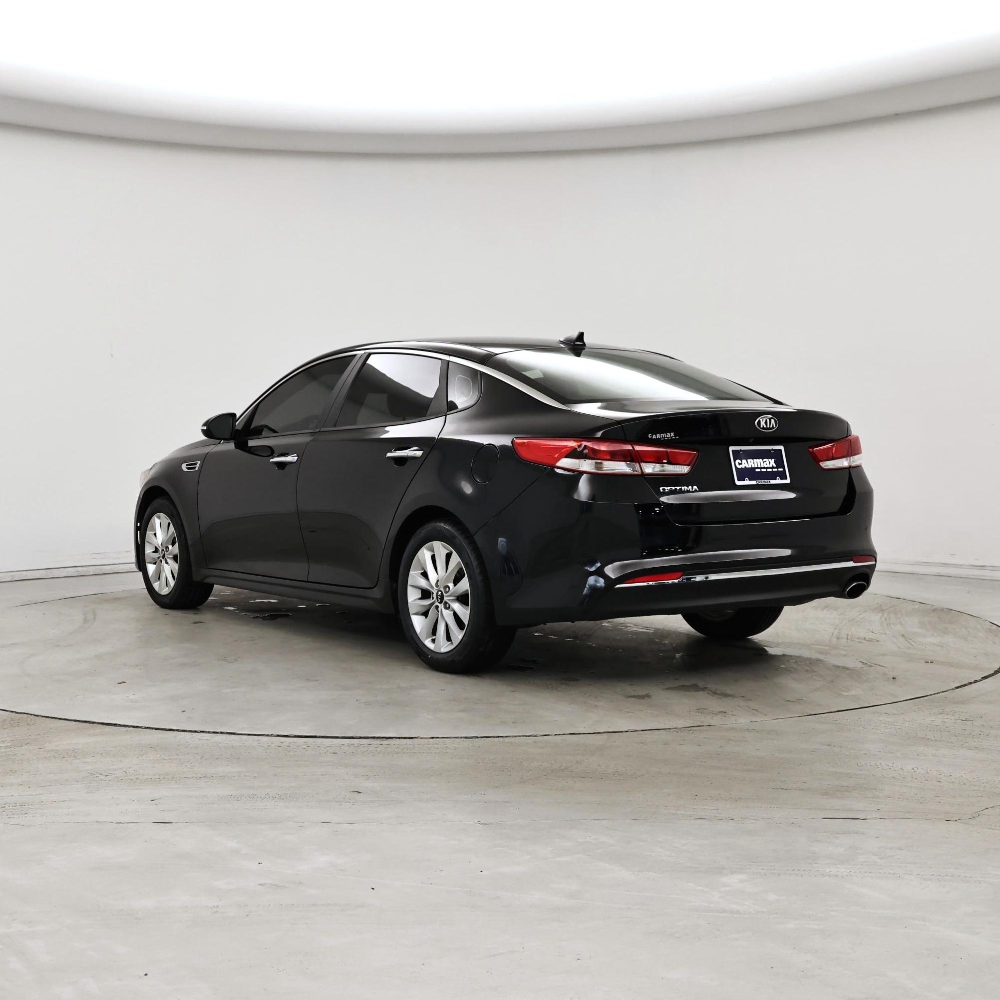 Thumbnail: 2018 Kia Optima - 2
