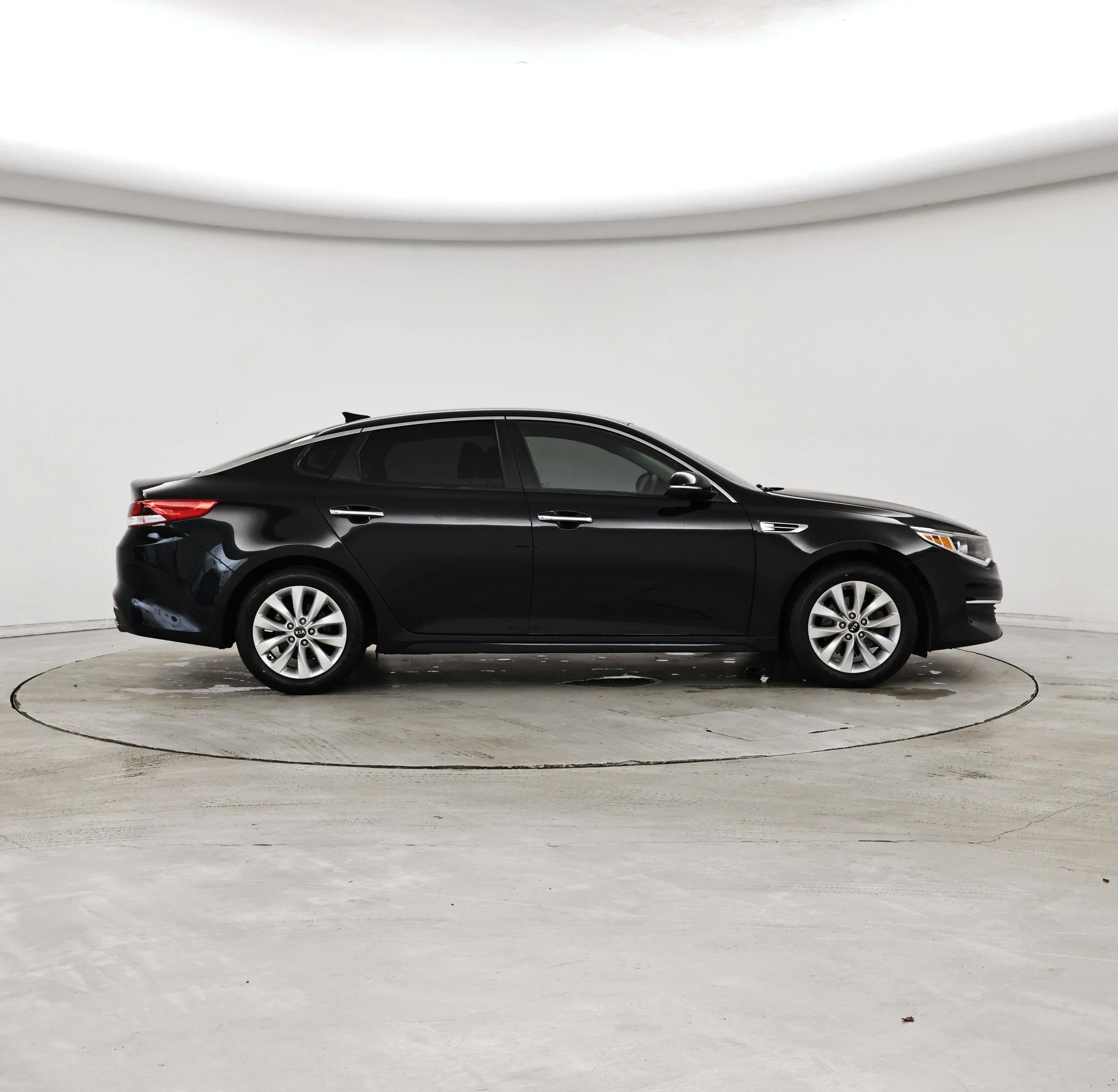 Thumbnail: 2018 Kia Optima - 7