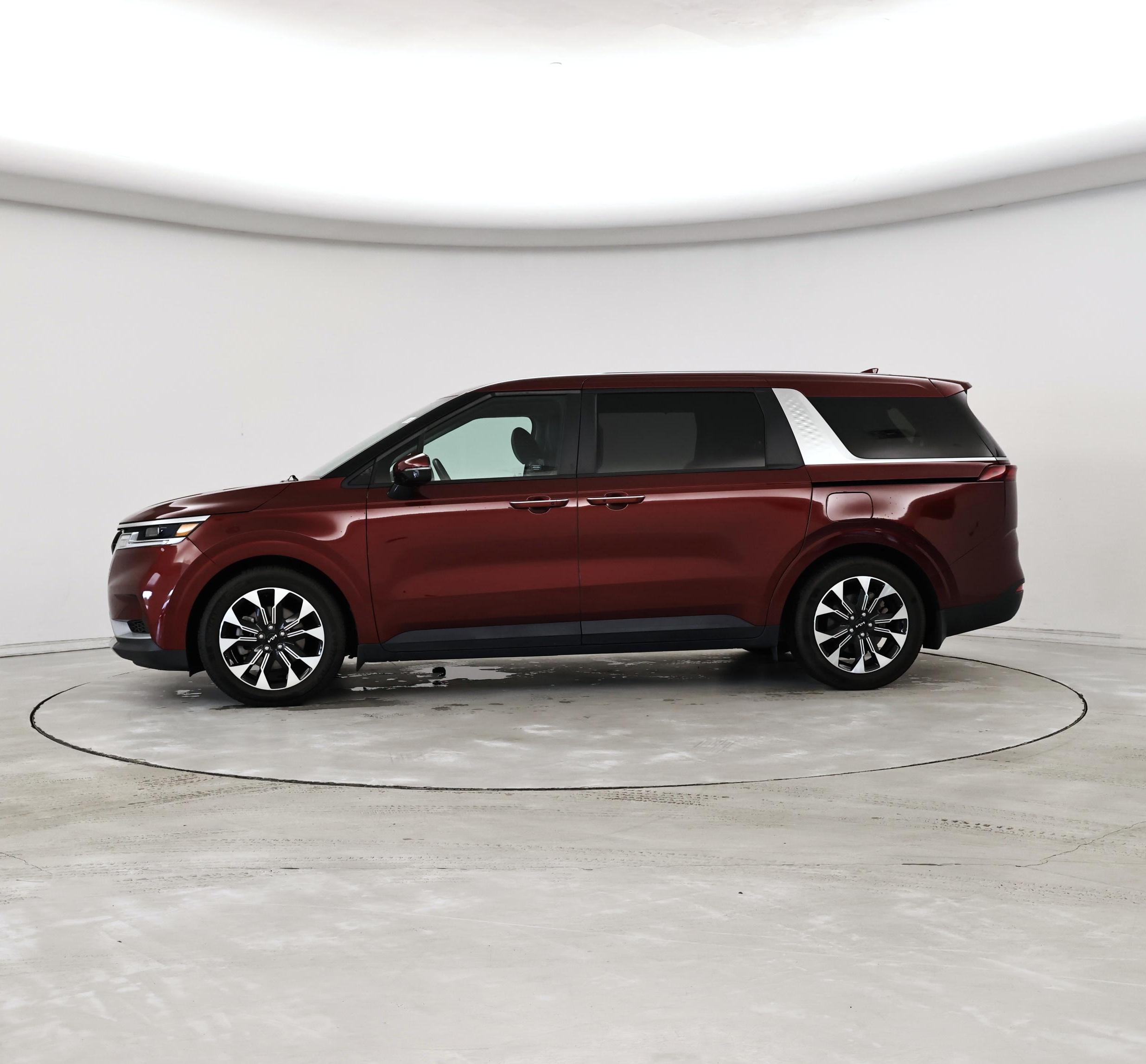 Thumbnail: 2023 Kia Carnival - 3