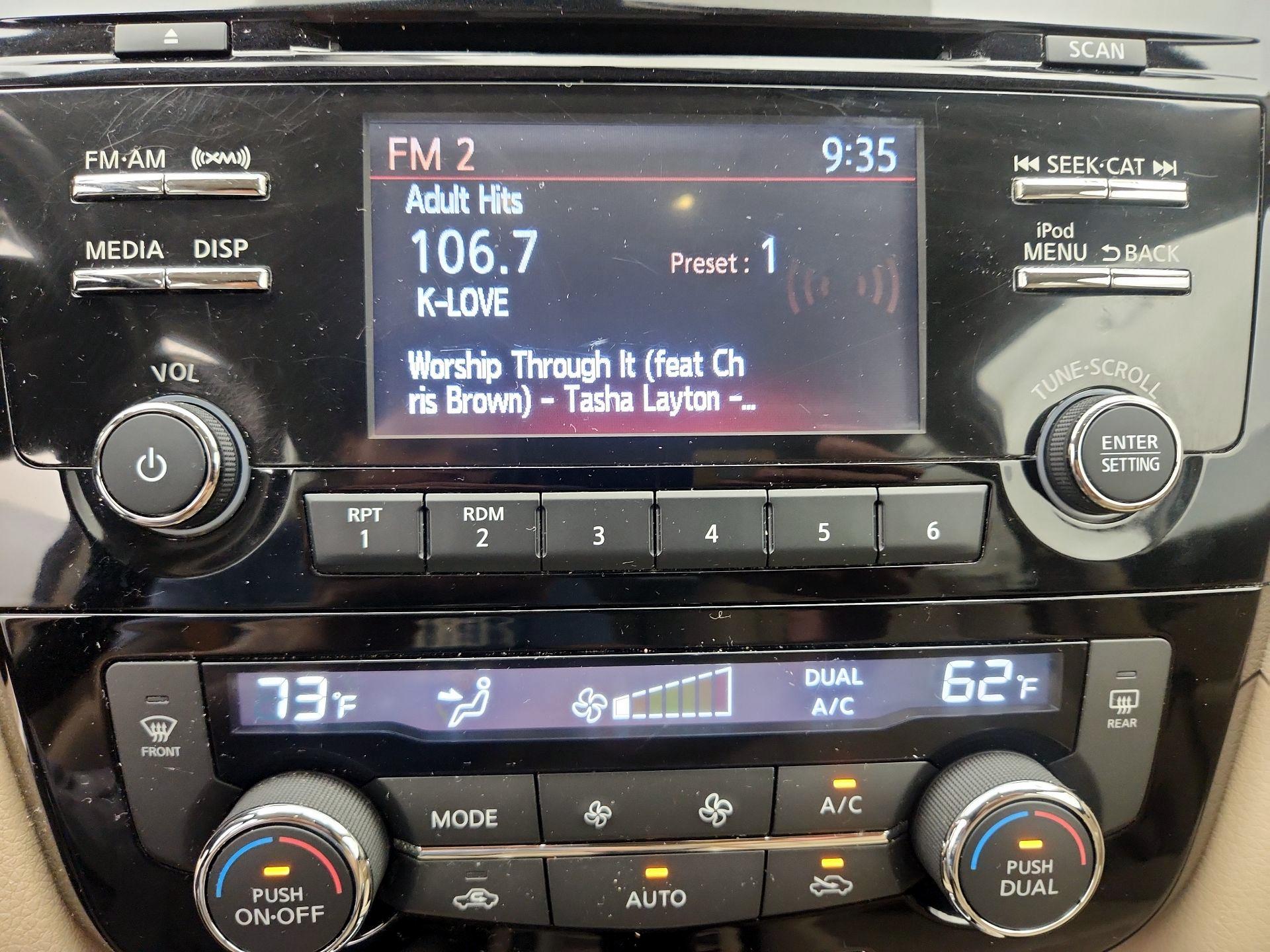 Thumbnail: 2017 Nissan Rogue - 15