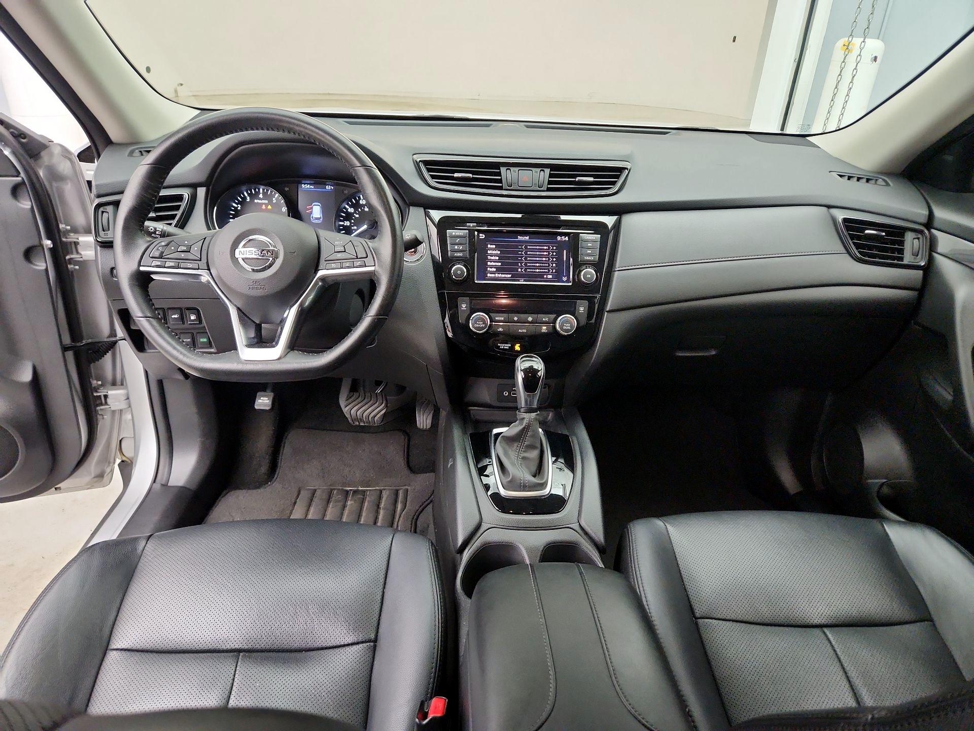 Thumbnail: 2019 Nissan Rogue - 9