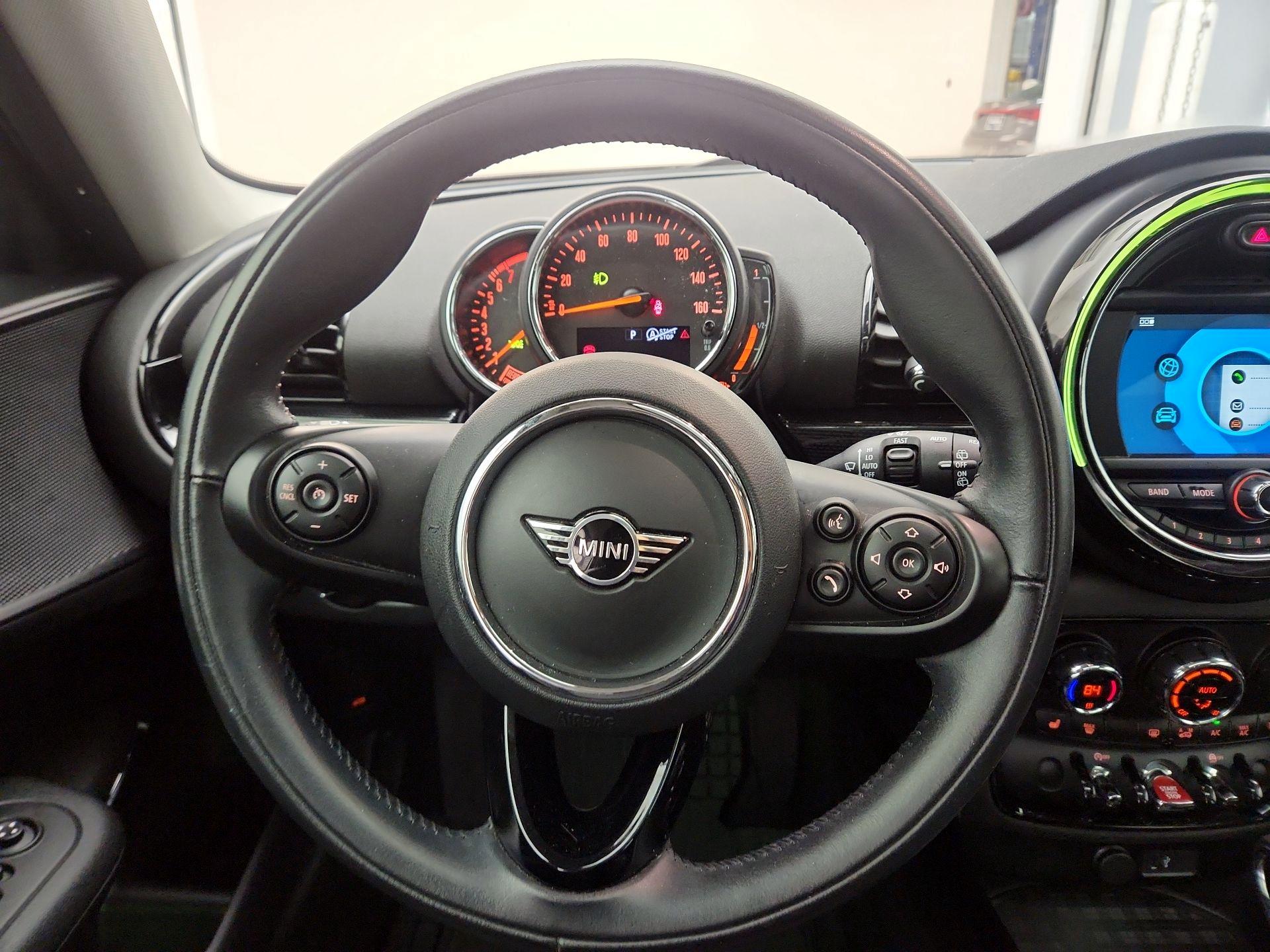 Thumbnail: 2019 MINI Cooper Clubman - 10