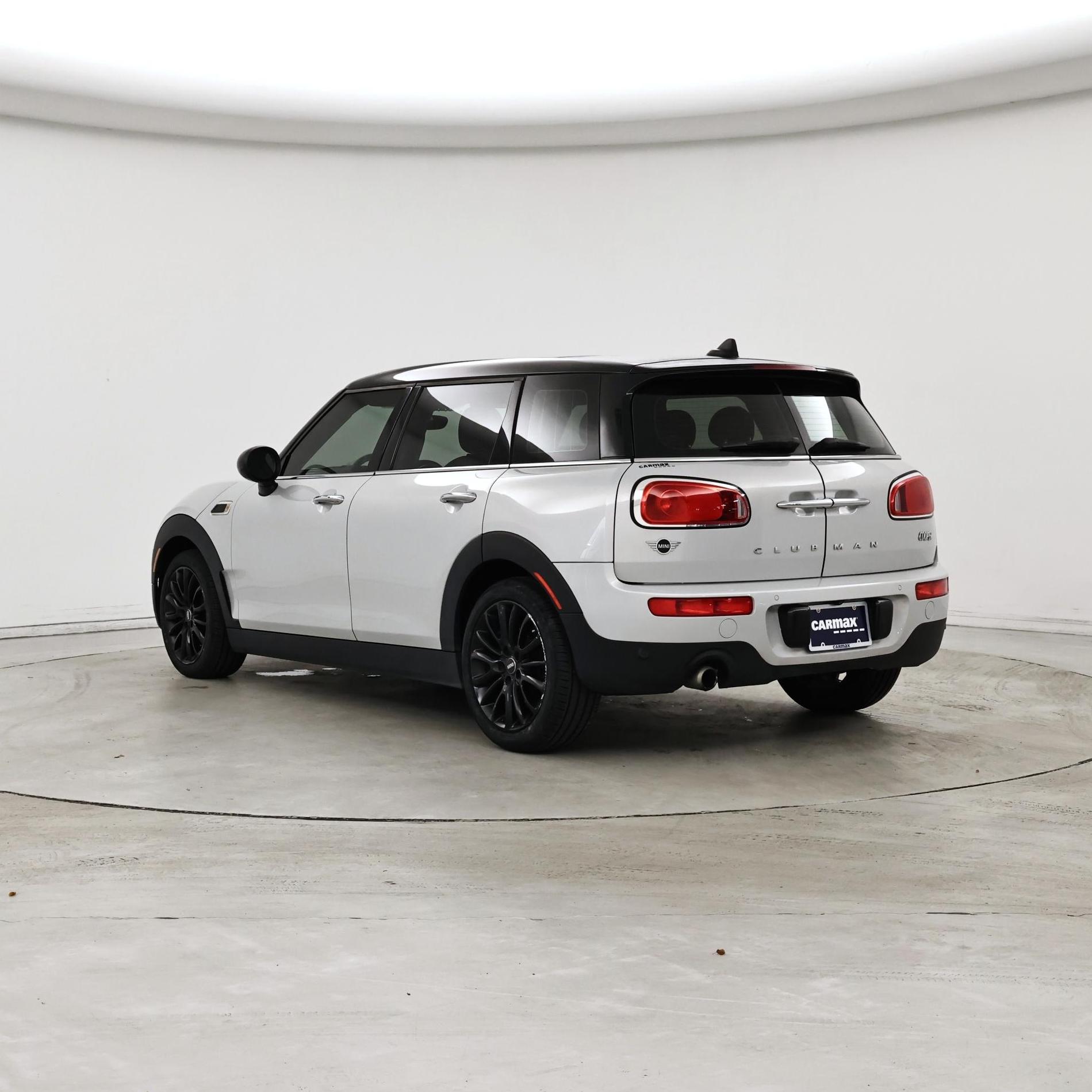 Thumbnail: 2019 MINI Cooper Clubman - 2