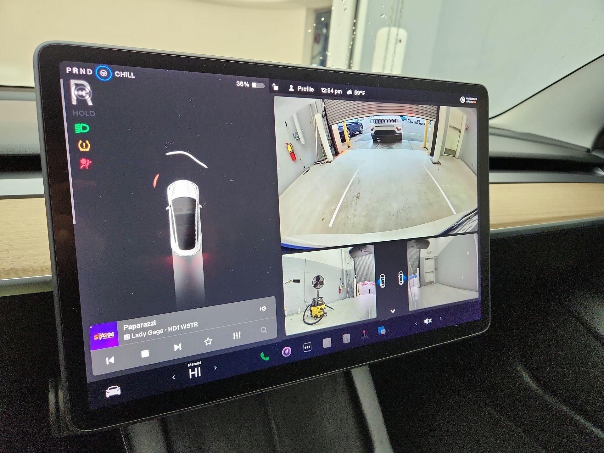 Thumbnail: 2021 Tesla Model 3 - 14