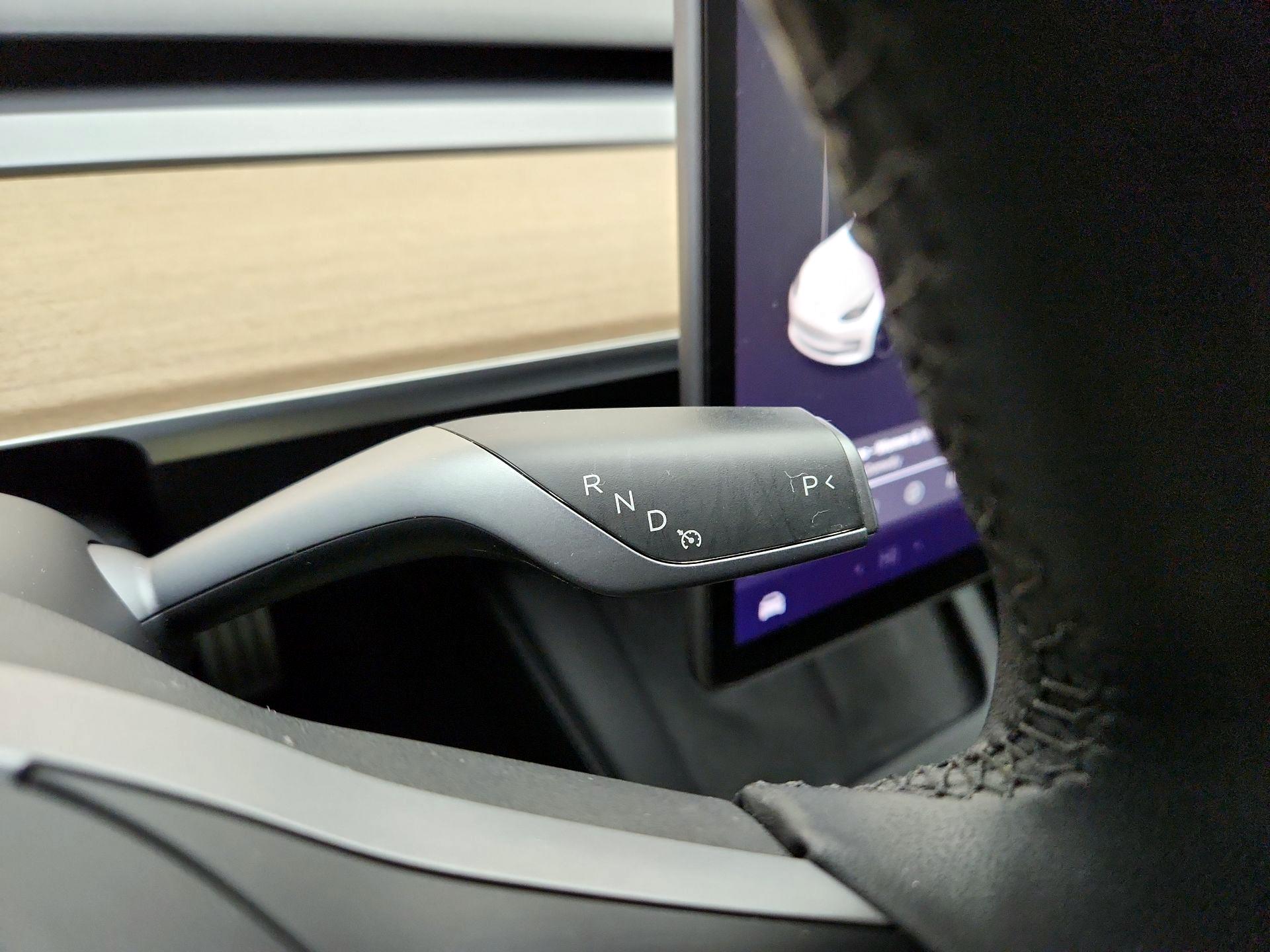 Thumbnail: 2021 Tesla Model 3 - 17