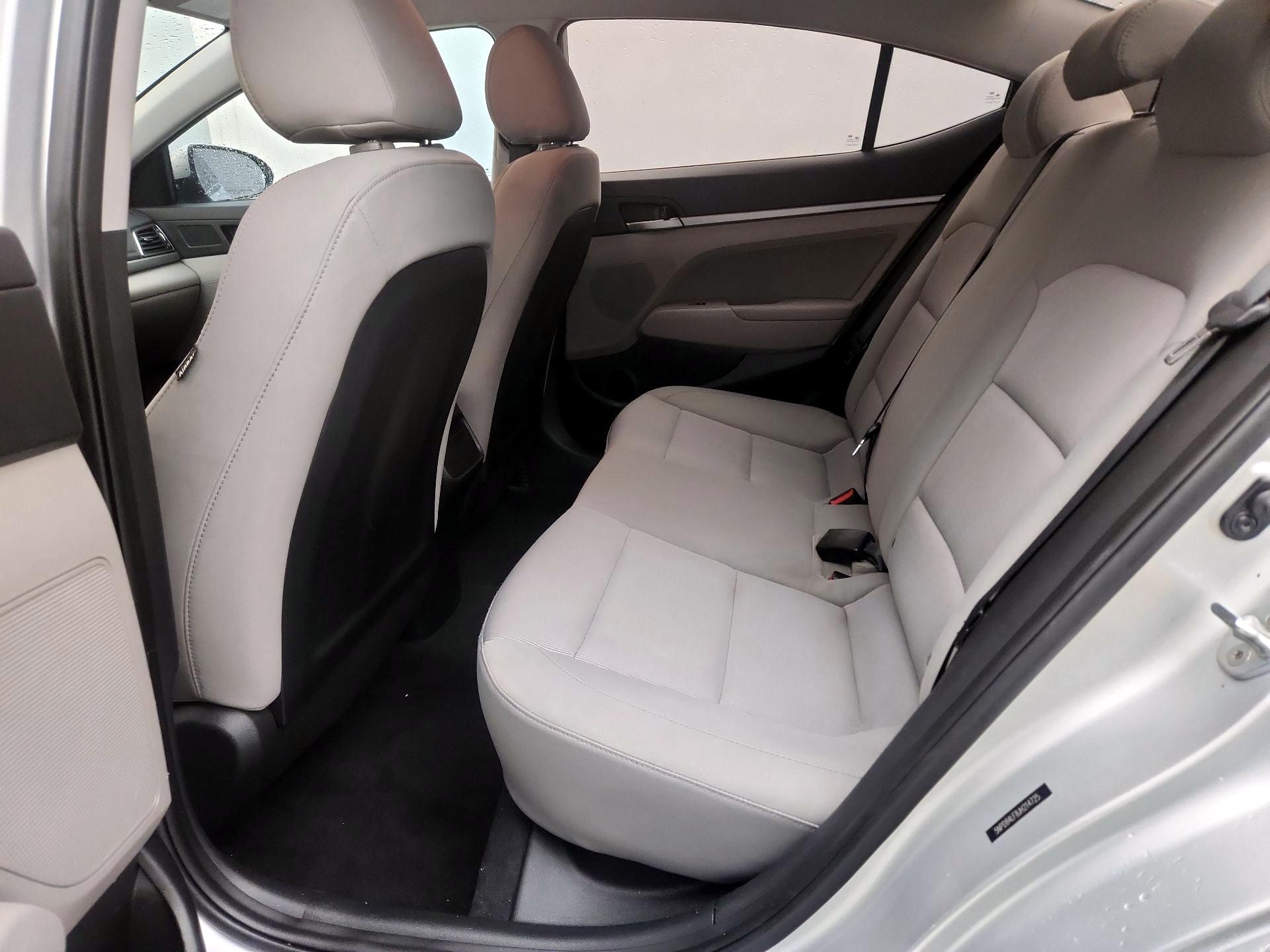 Thumbnail: 2018 Hyundai Elantra - 19