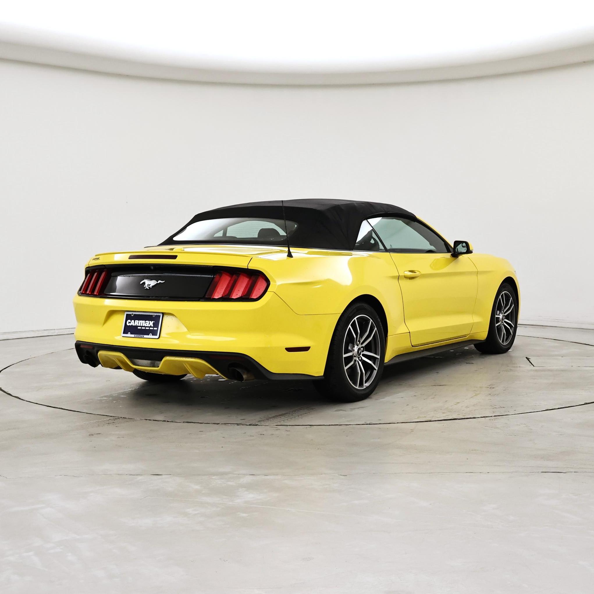 Thumbnail: 2017 Ford Mustang - 8