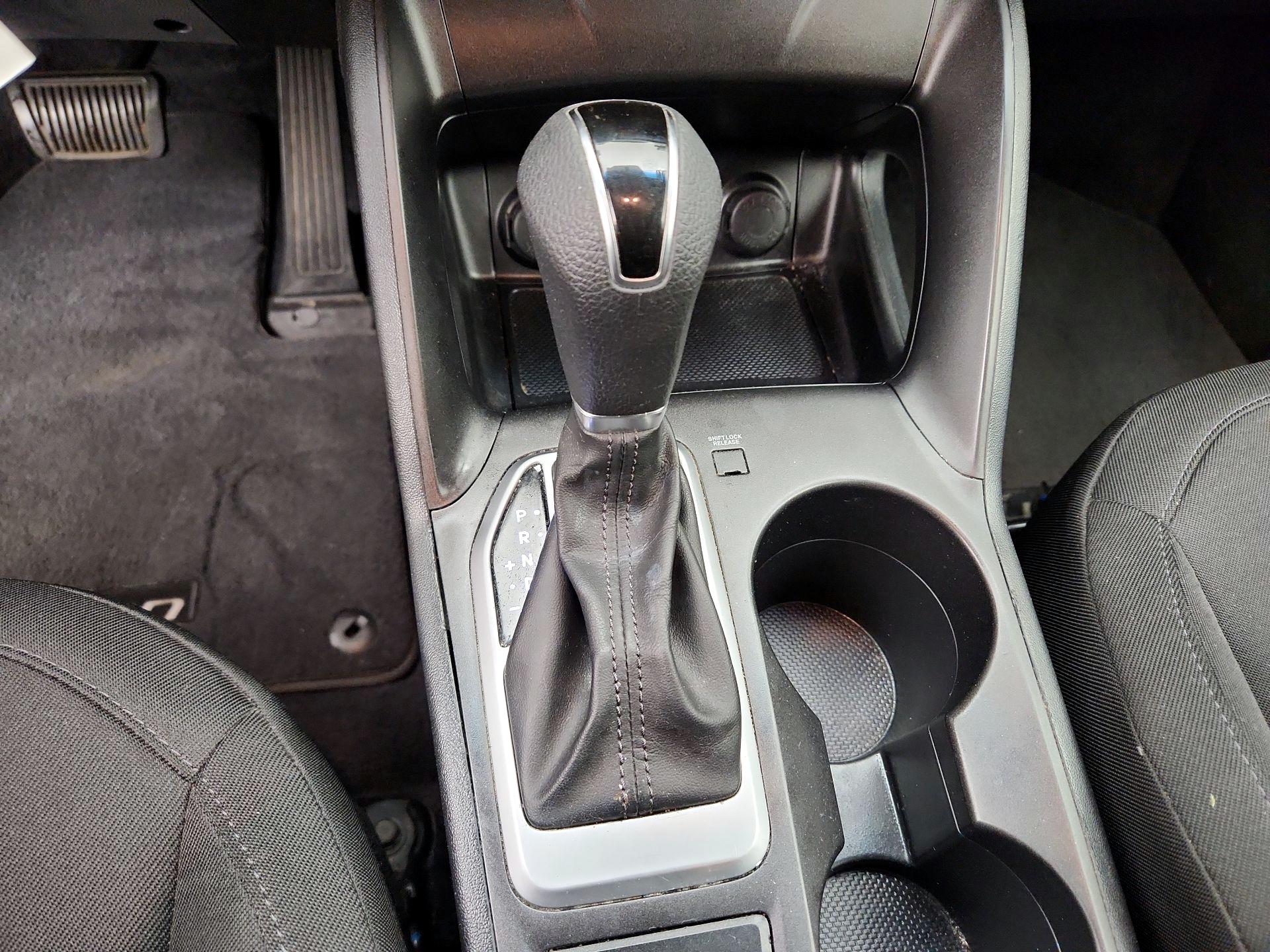 Thumbnail: 2015 Hyundai Tucson - 16