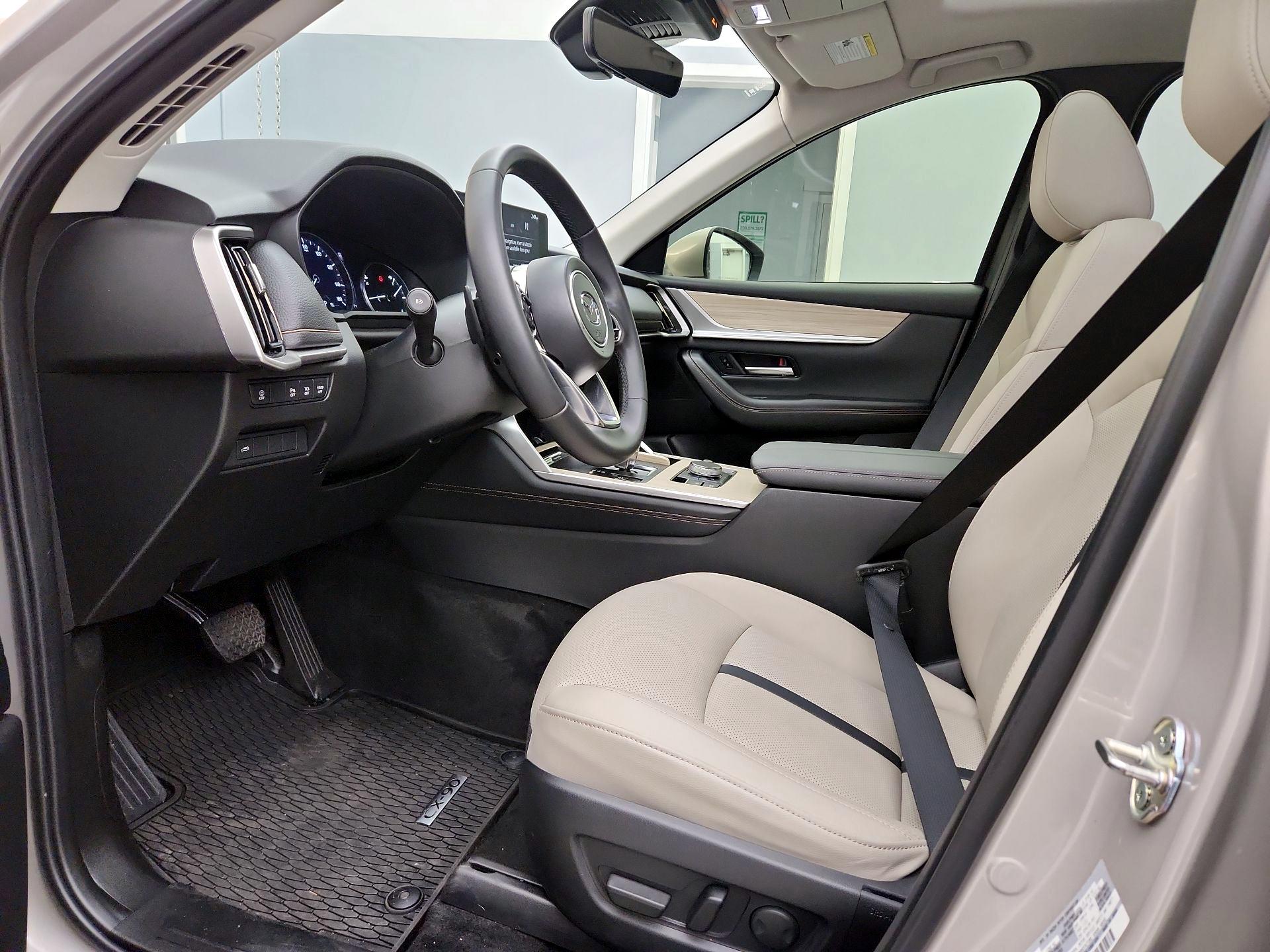 Thumbnail: 2025 Mazda CX-90 - 11