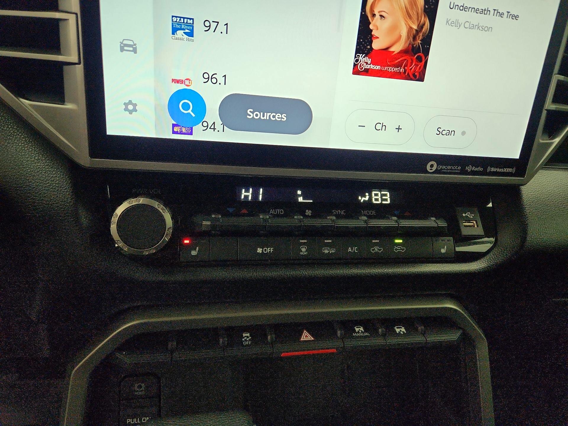 Thumbnail: 2022 Toyota Tundra - 17