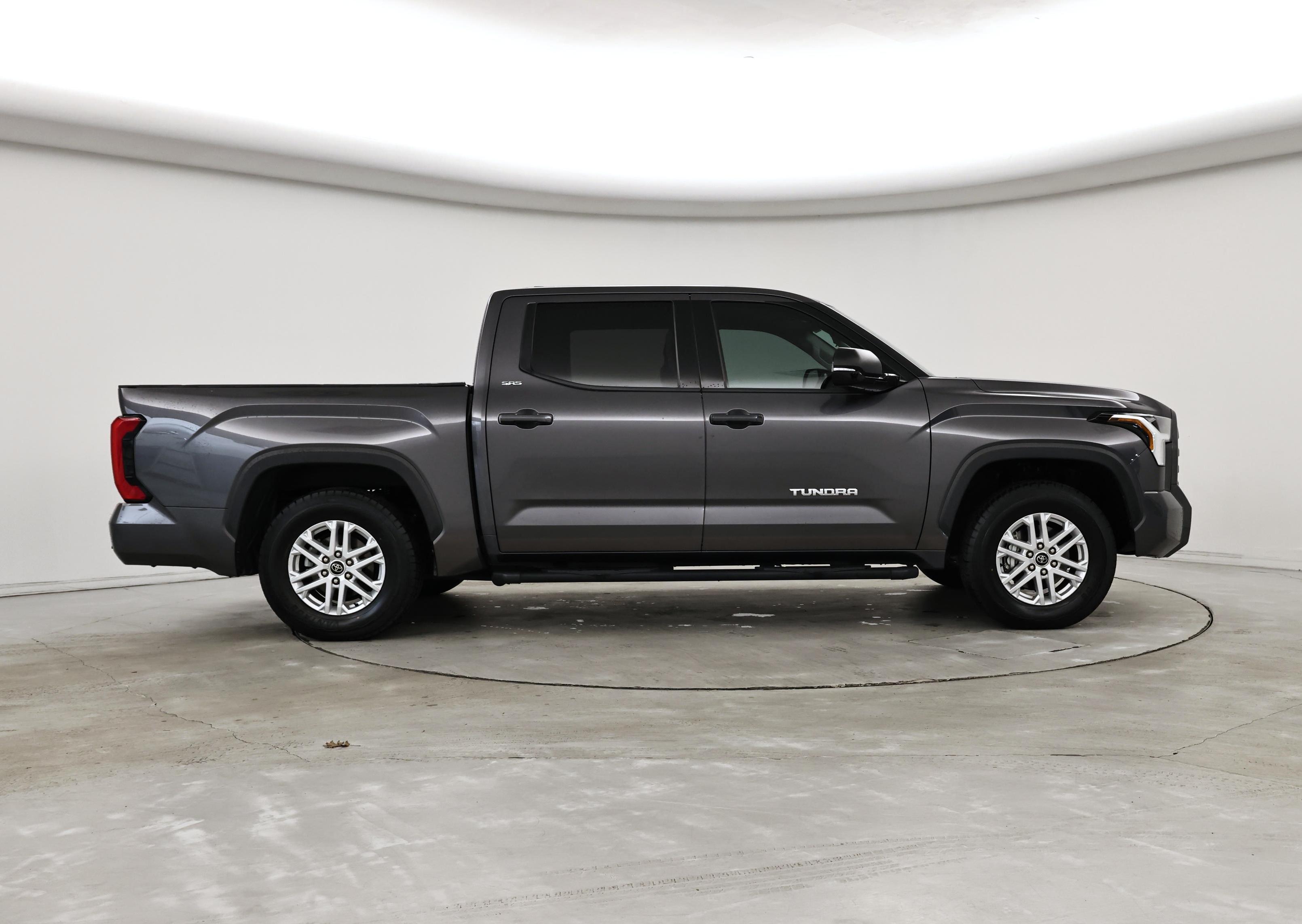 Thumbnail: 2022 Toyota Tundra - 7