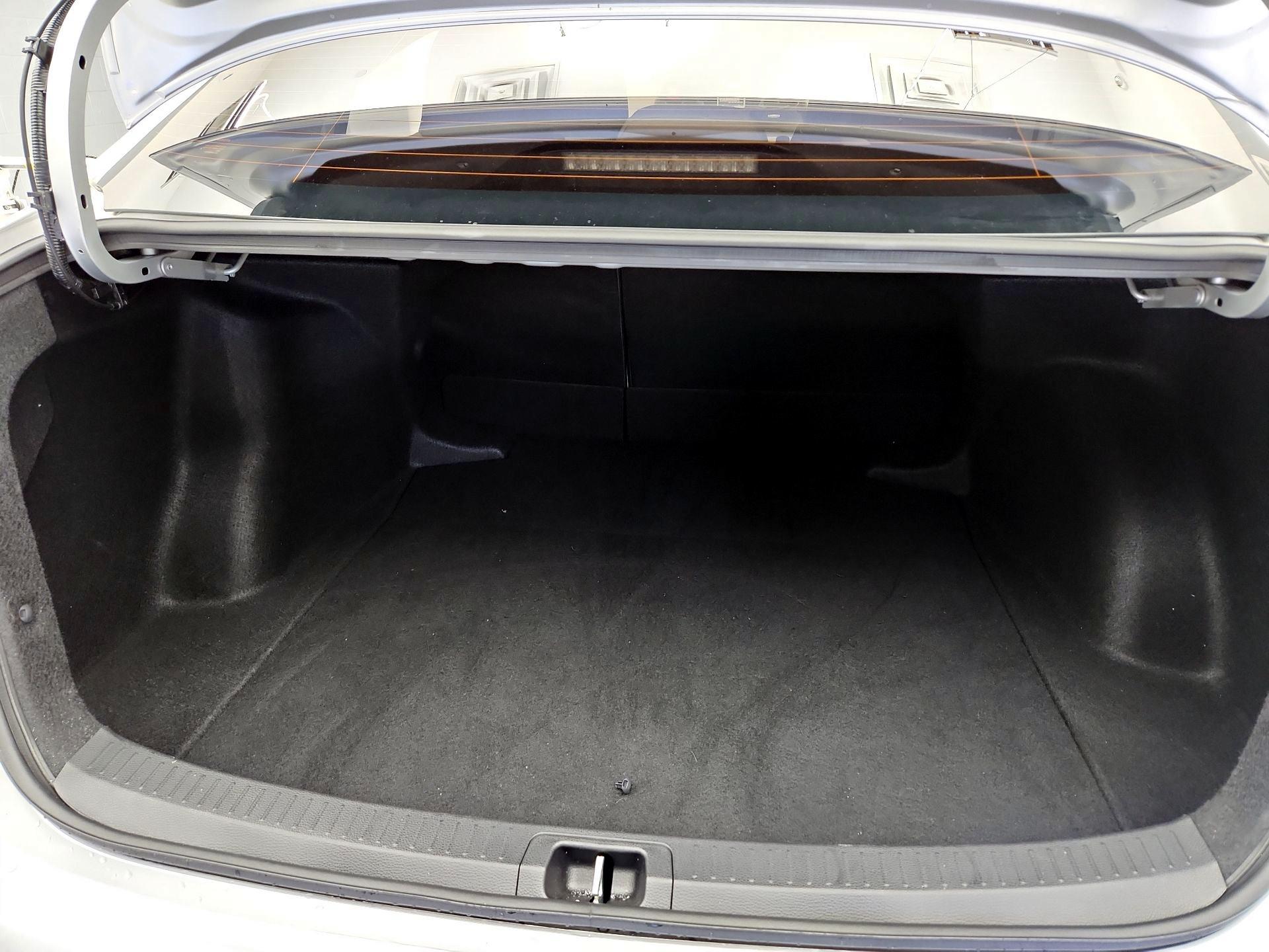 Thumbnail: 2024 Toyota Corolla - 20