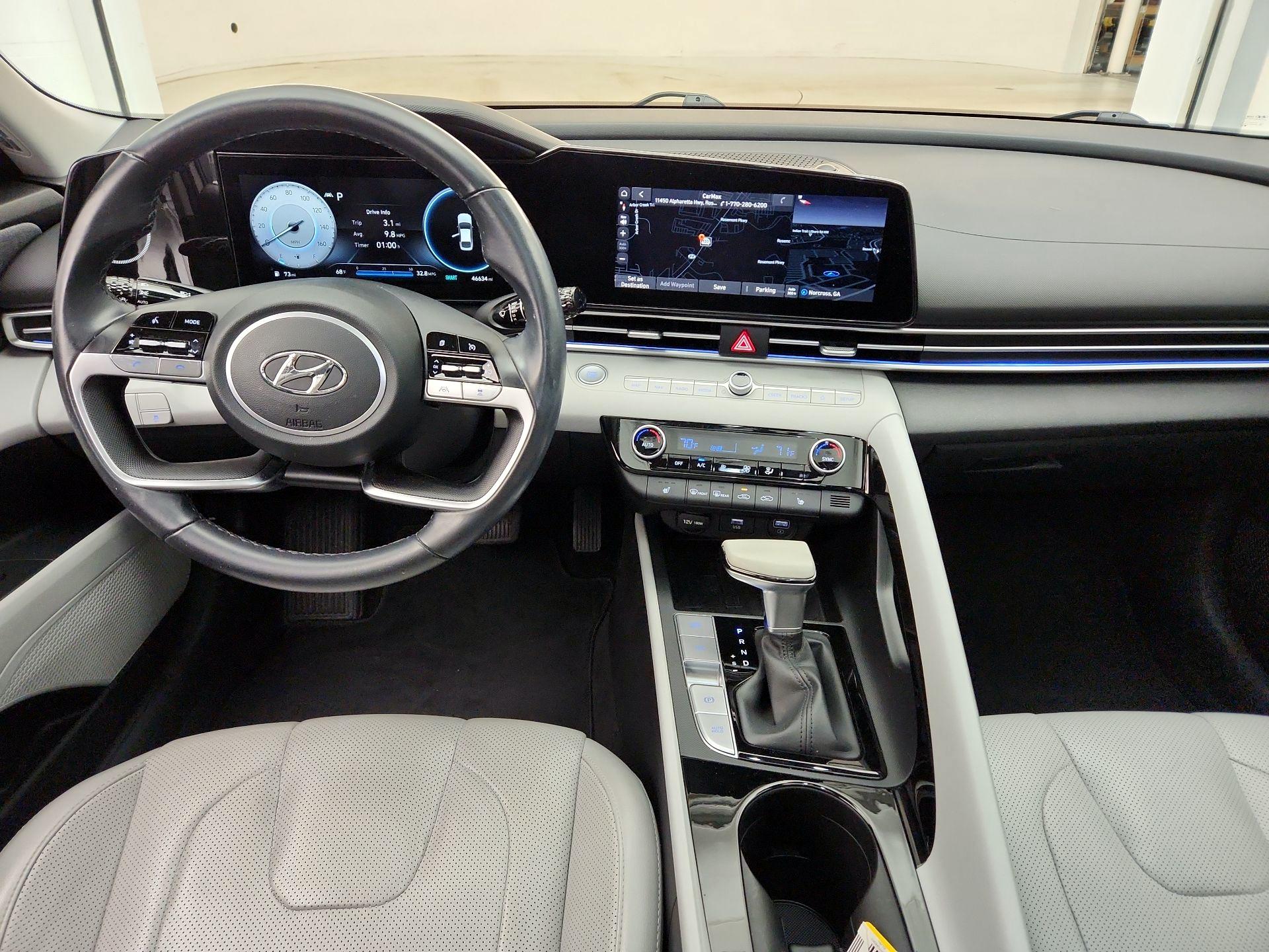 Thumbnail: 2022 Hyundai Elantra - 9