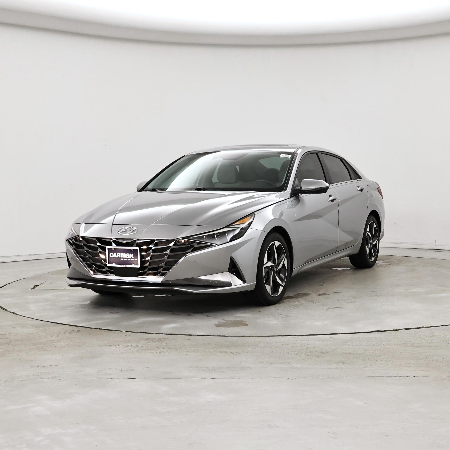 Thumbnail: 2022 Hyundai Elantra - 4