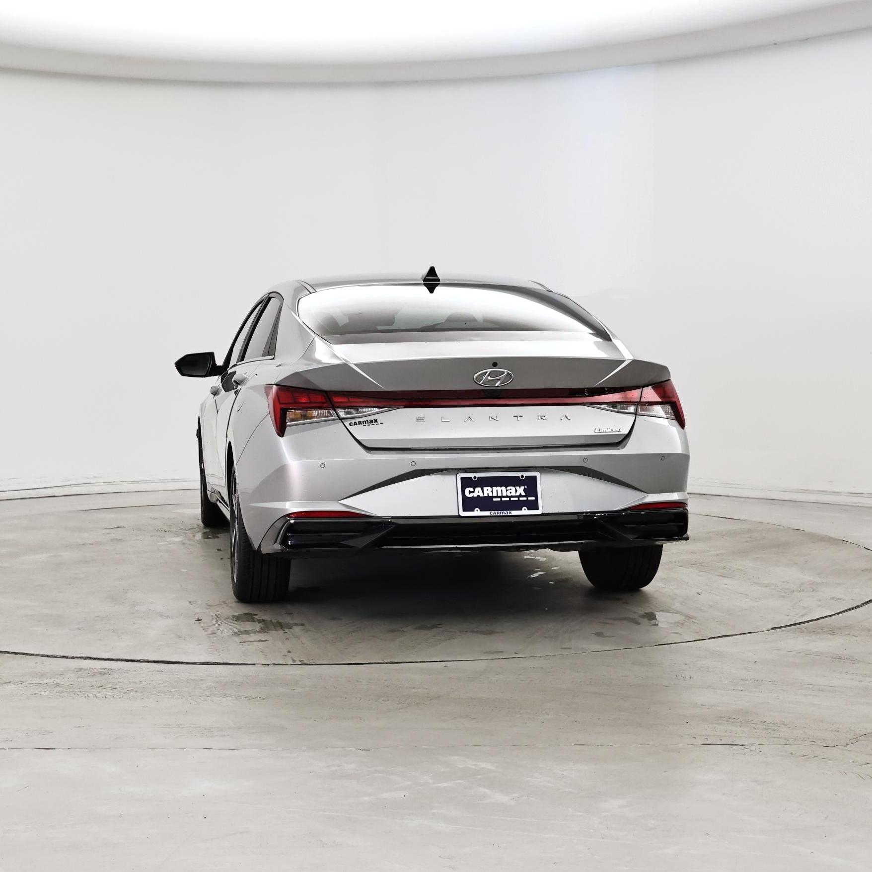 Thumbnail: 2022 Hyundai Elantra - 6