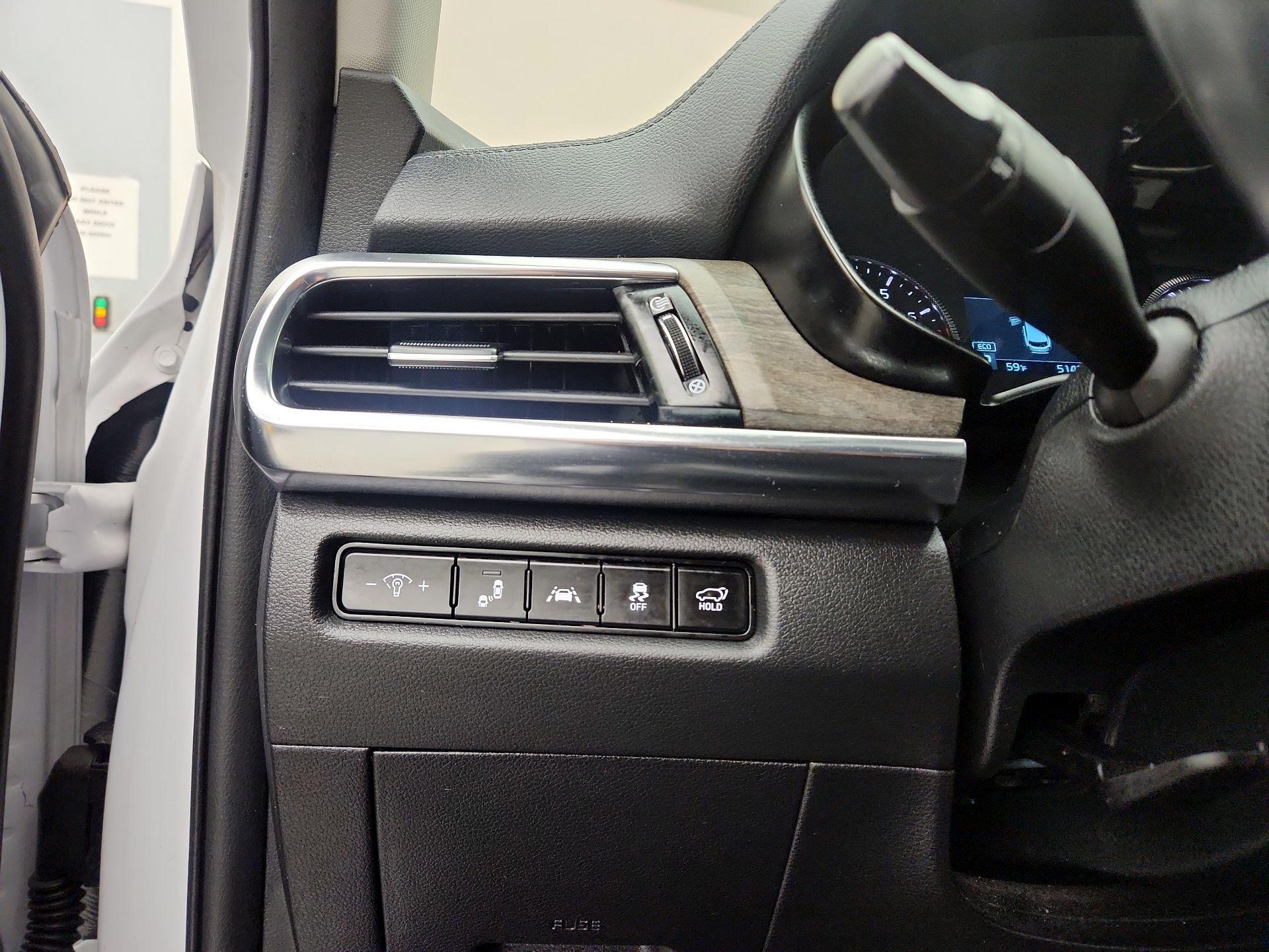 Thumbnail: 2022 Kia Telluride - 13