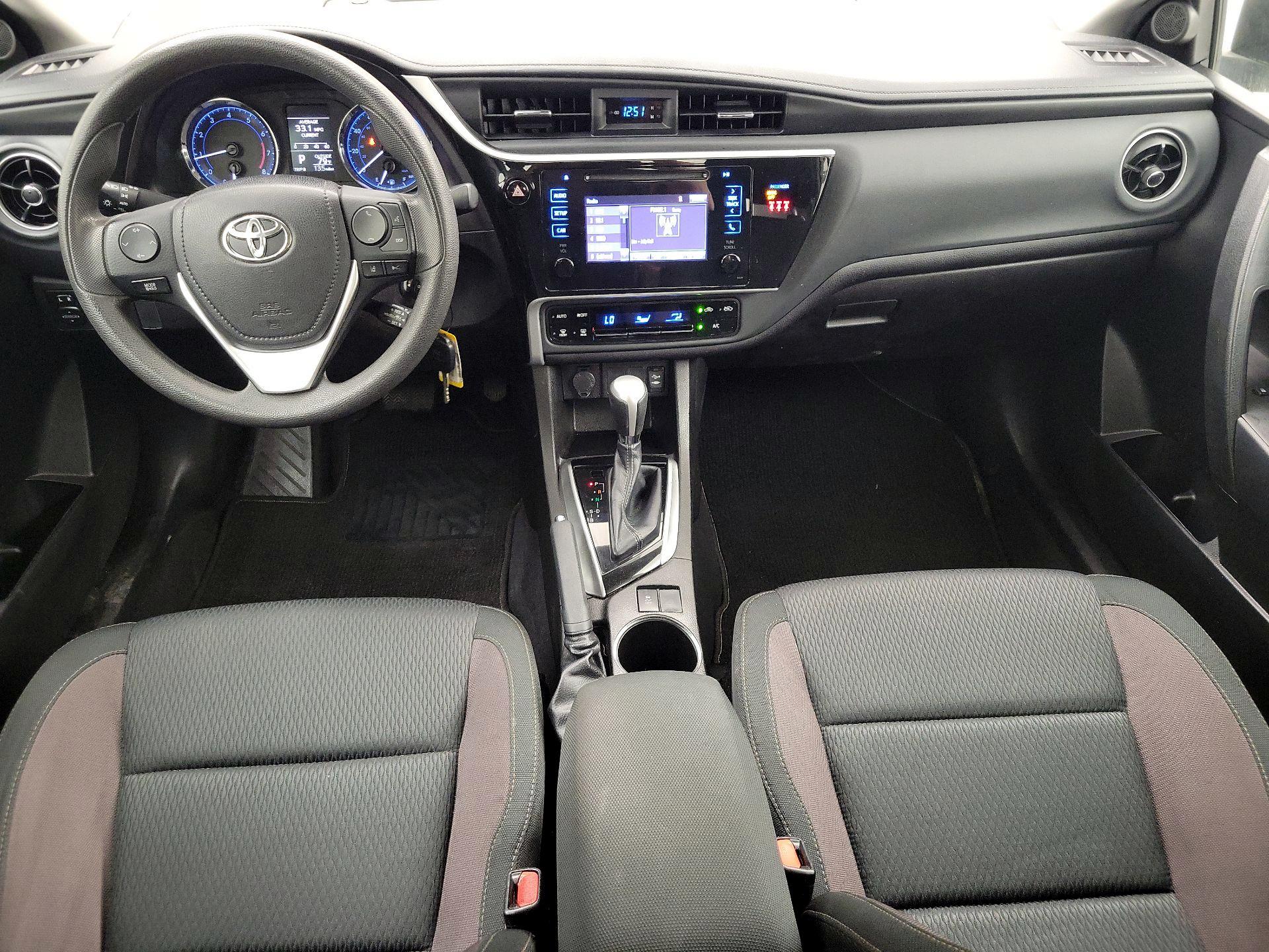 Thumbnail: 2019 Toyota Corolla - 9