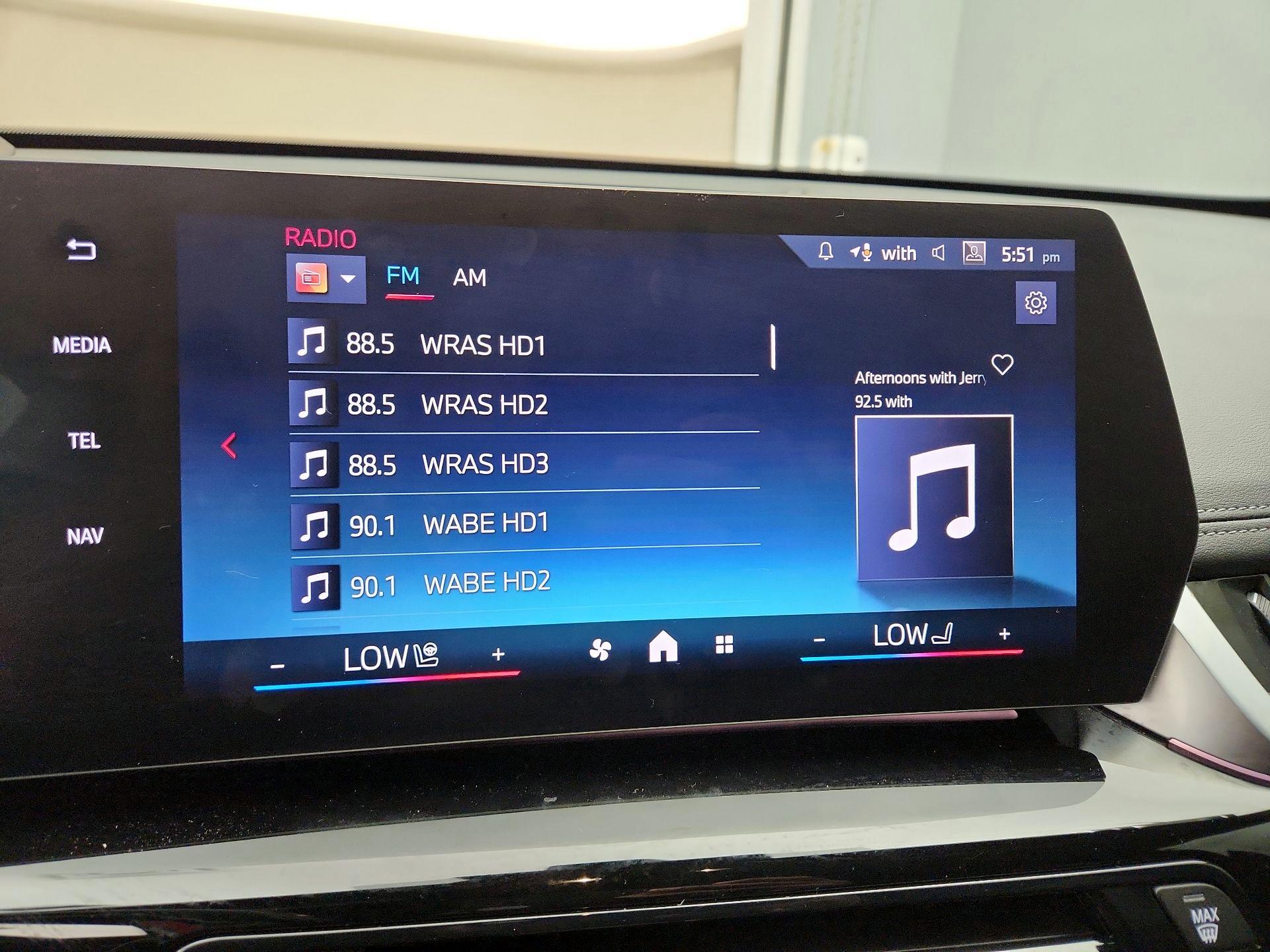 Thumbnail: 2024 BMW X1 - 15