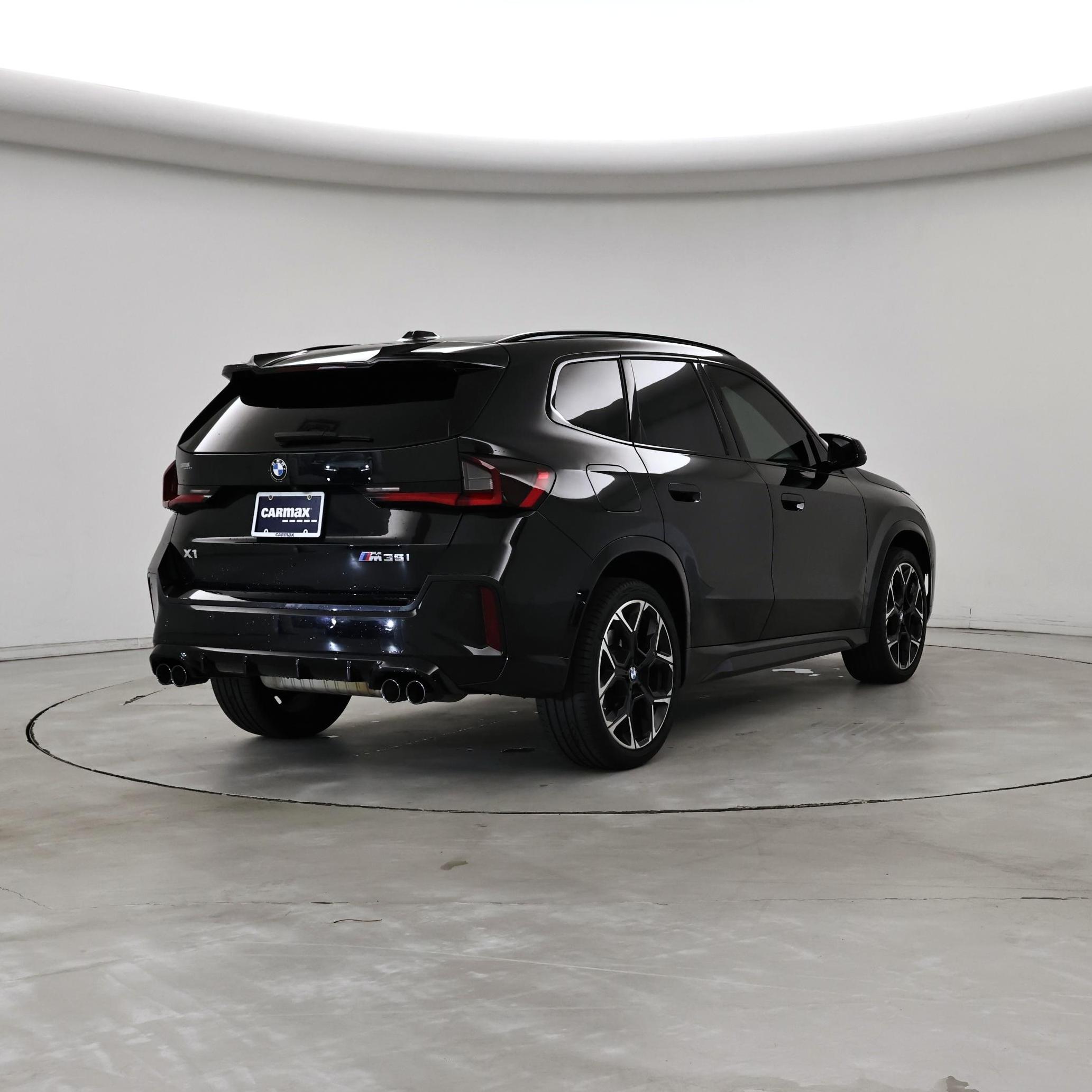 Thumbnail: 2024 BMW X1 - 8