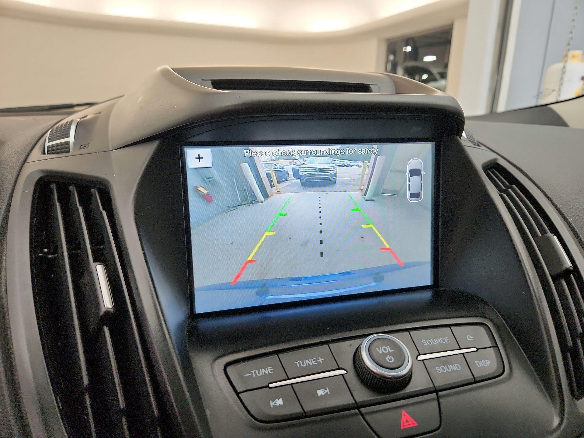 Thumbnail: 2017 Ford Escape - 14