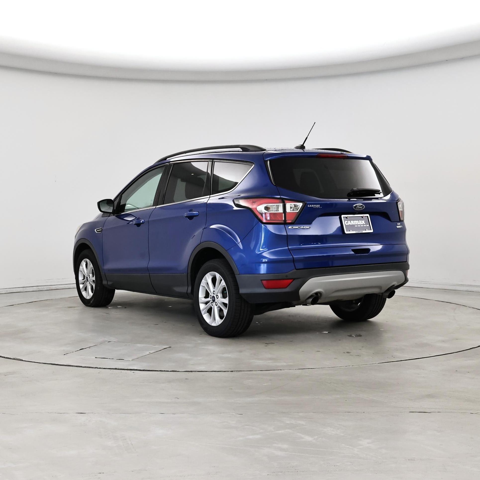 Thumbnail: 2017 Ford Escape - 2