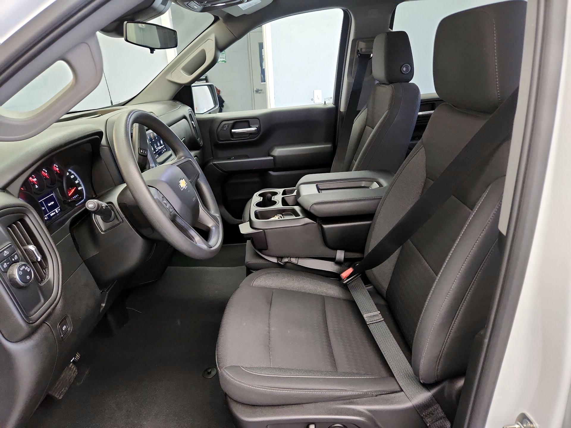 Thumbnail: 2024 Chevrolet Silverado 1500 - 11