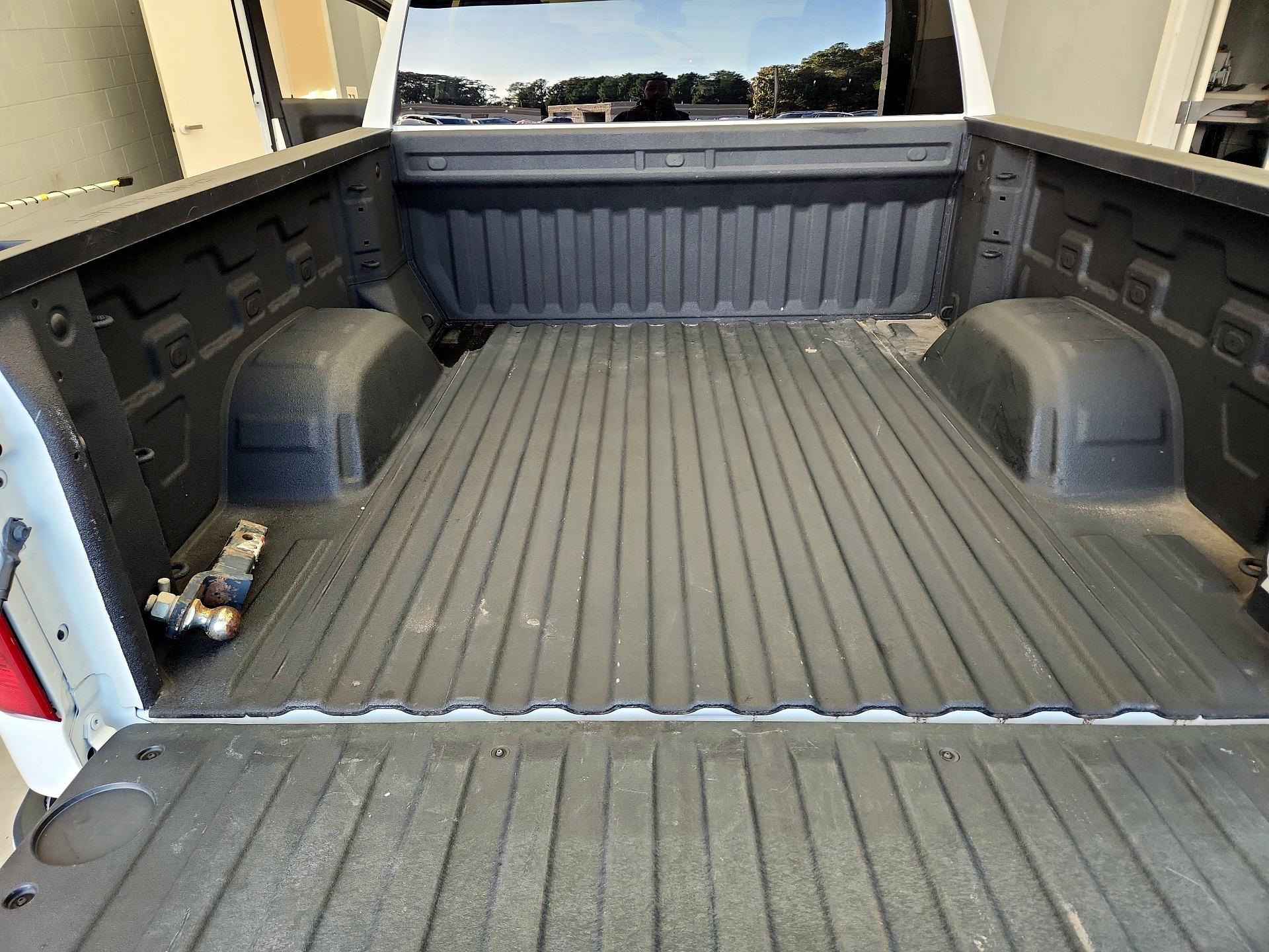 Thumbnail: 2024 Chevrolet Silverado 1500 - 20