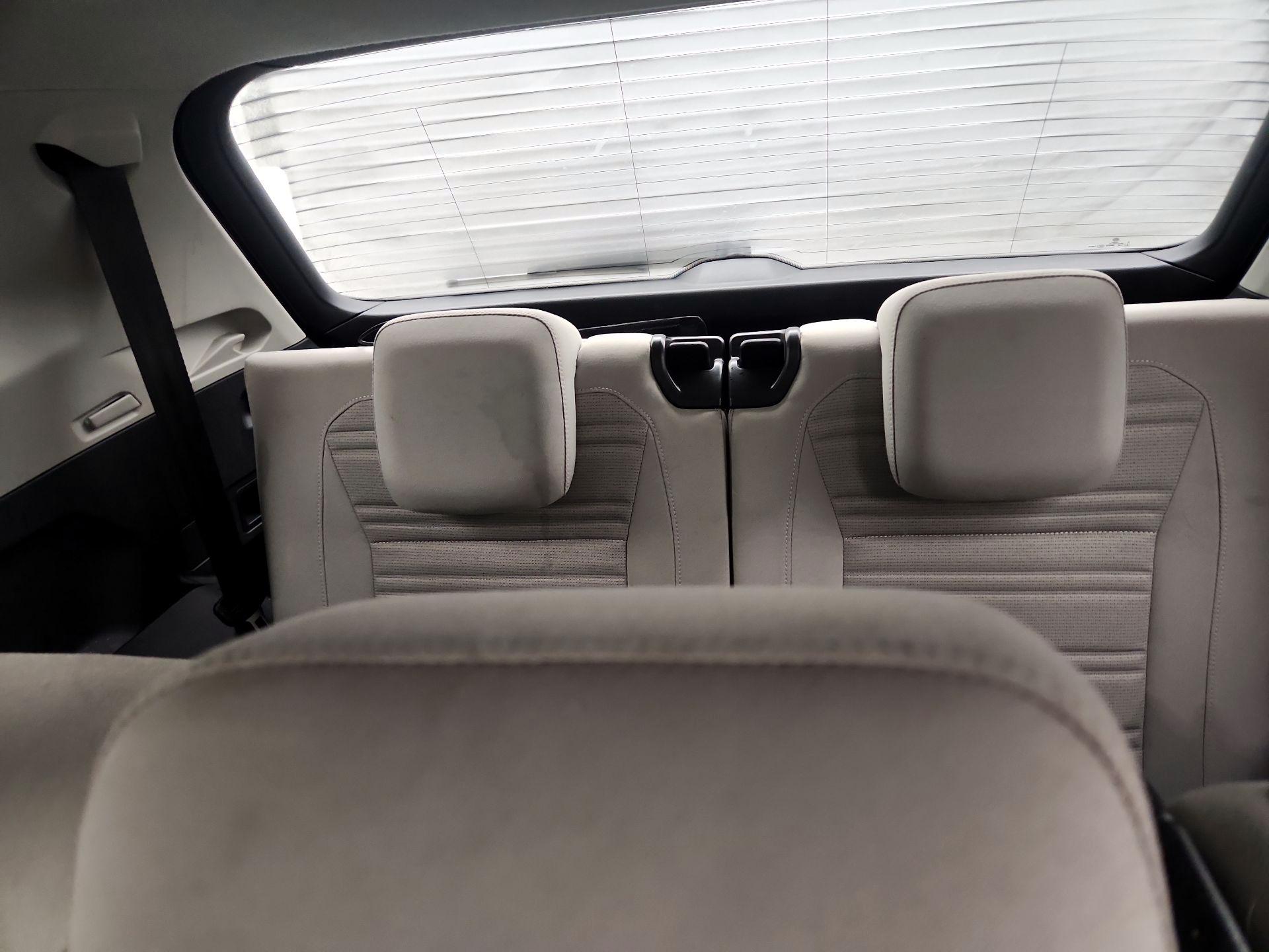 Thumbnail: 2022 Volkswagen Tiguan - 20