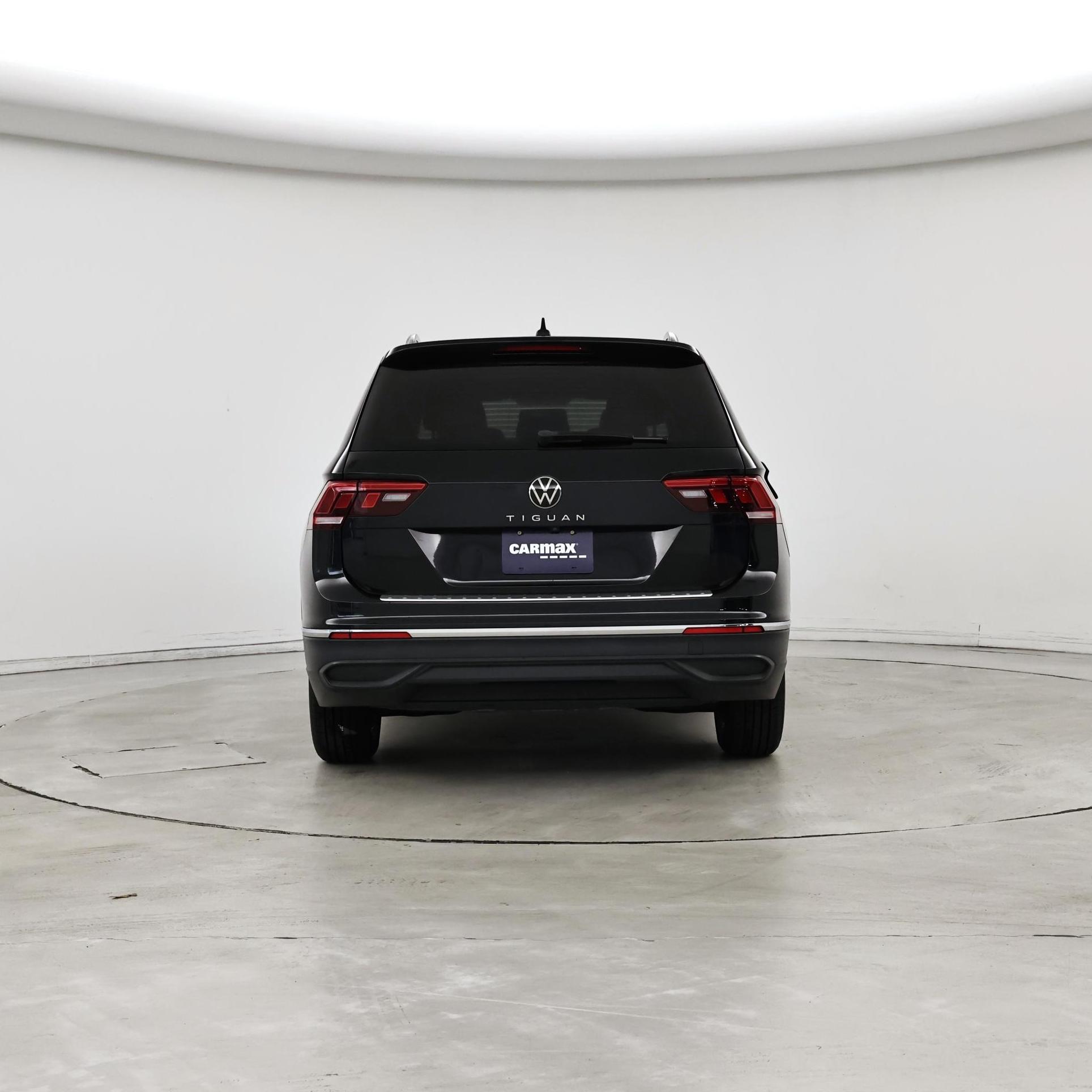 Thumbnail: 2022 Volkswagen Tiguan - 6