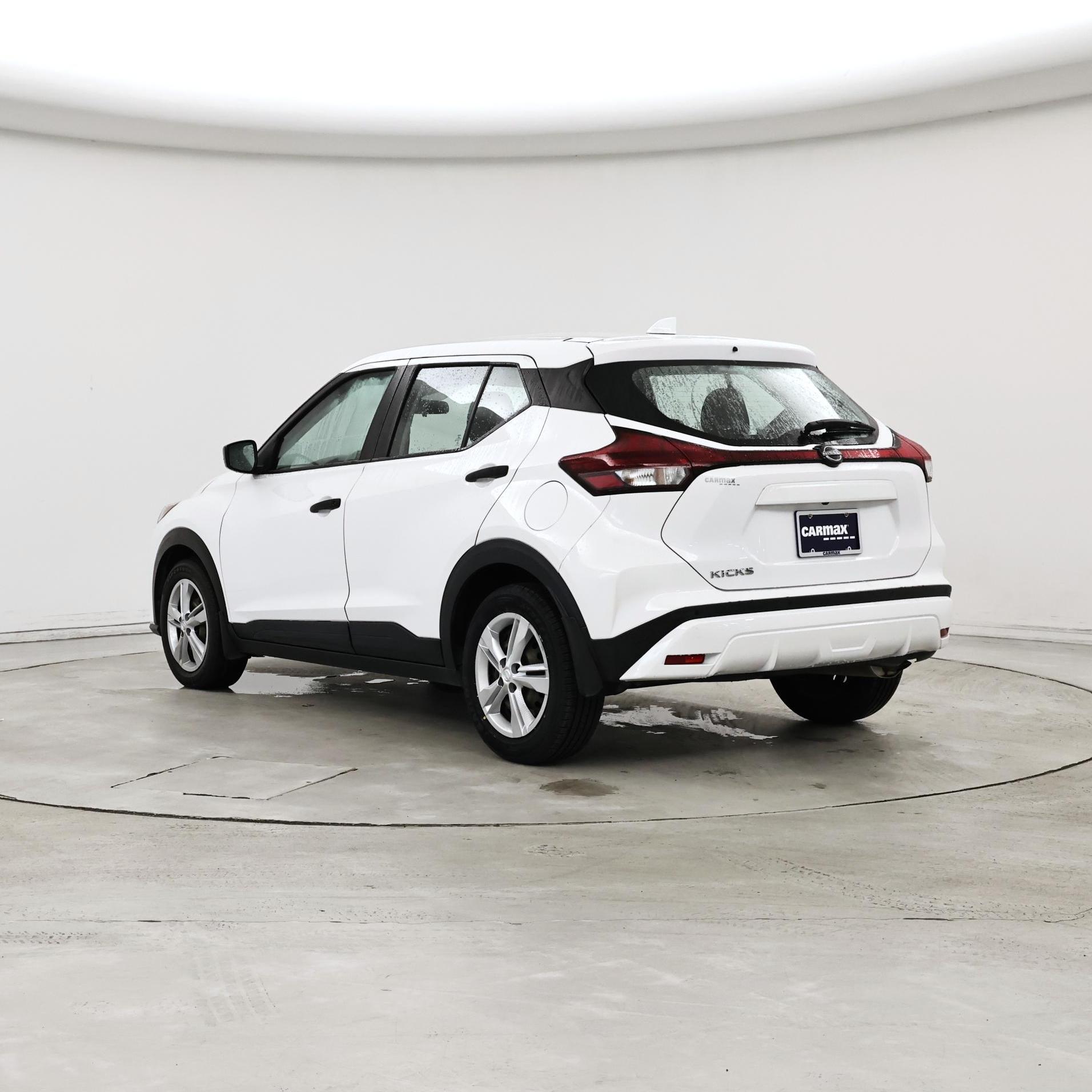 Thumbnail: 2022 Nissan Kicks - 2