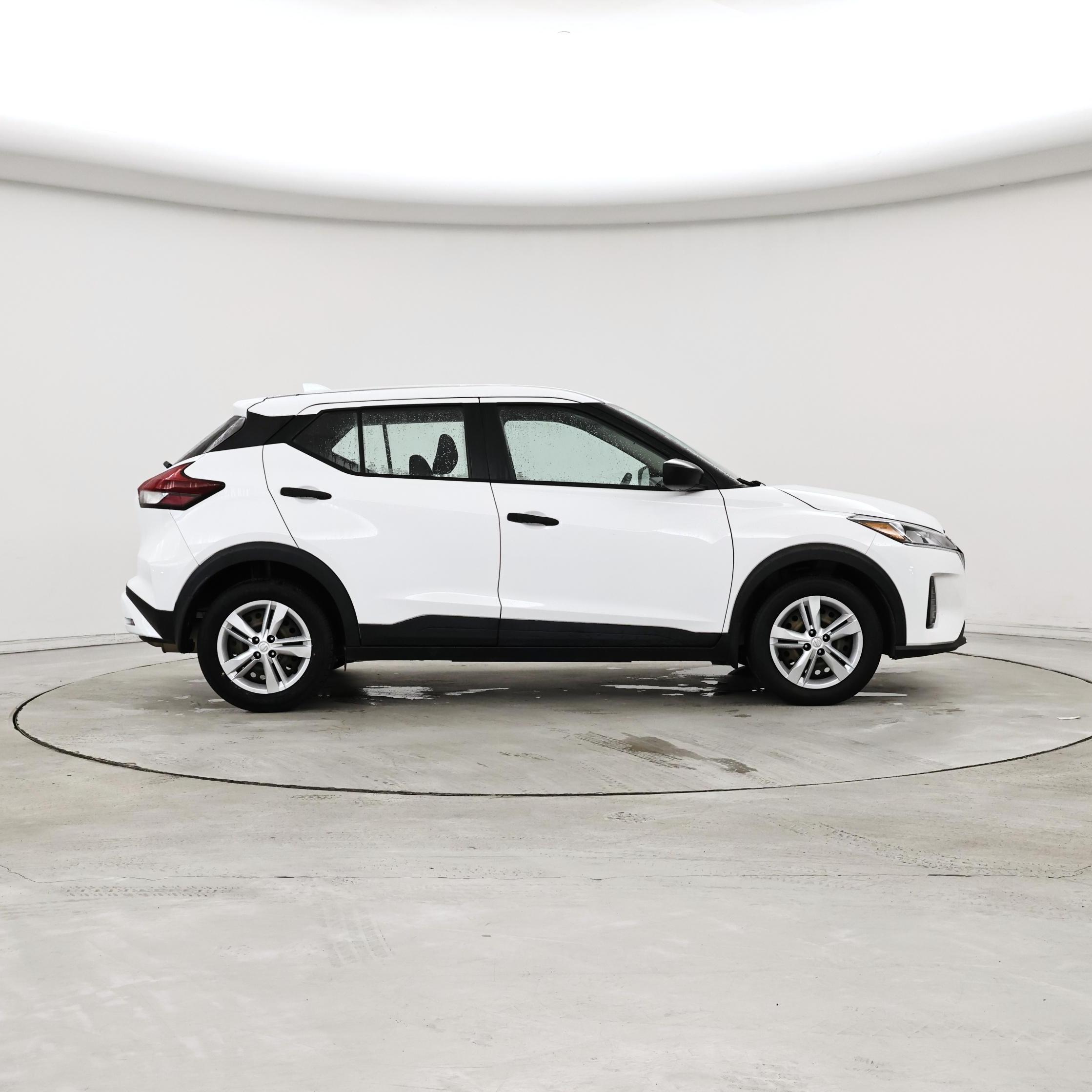 Thumbnail: 2022 Nissan Kicks - 7