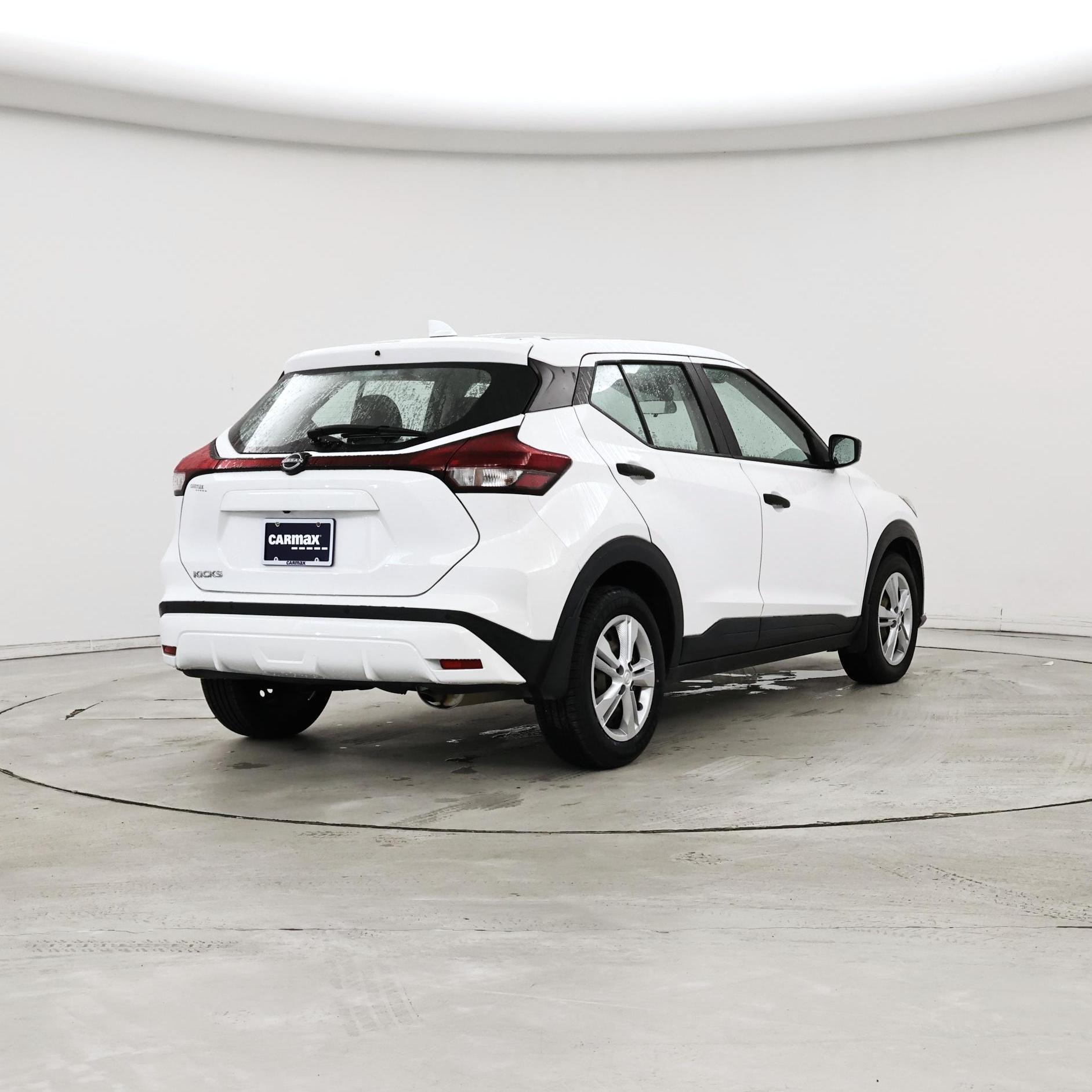 Thumbnail: 2022 Nissan Kicks - 8