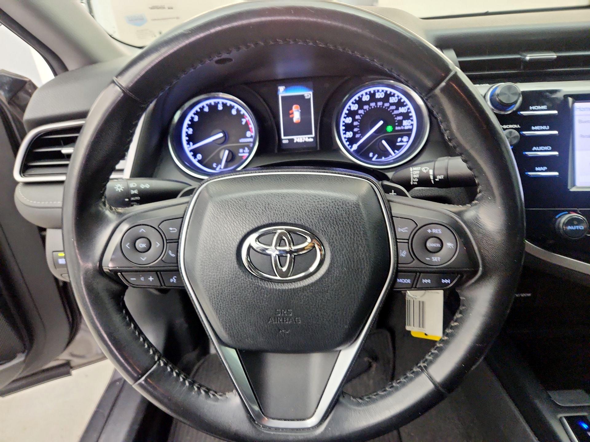 Thumbnail: 2019 Toyota Camry - 10