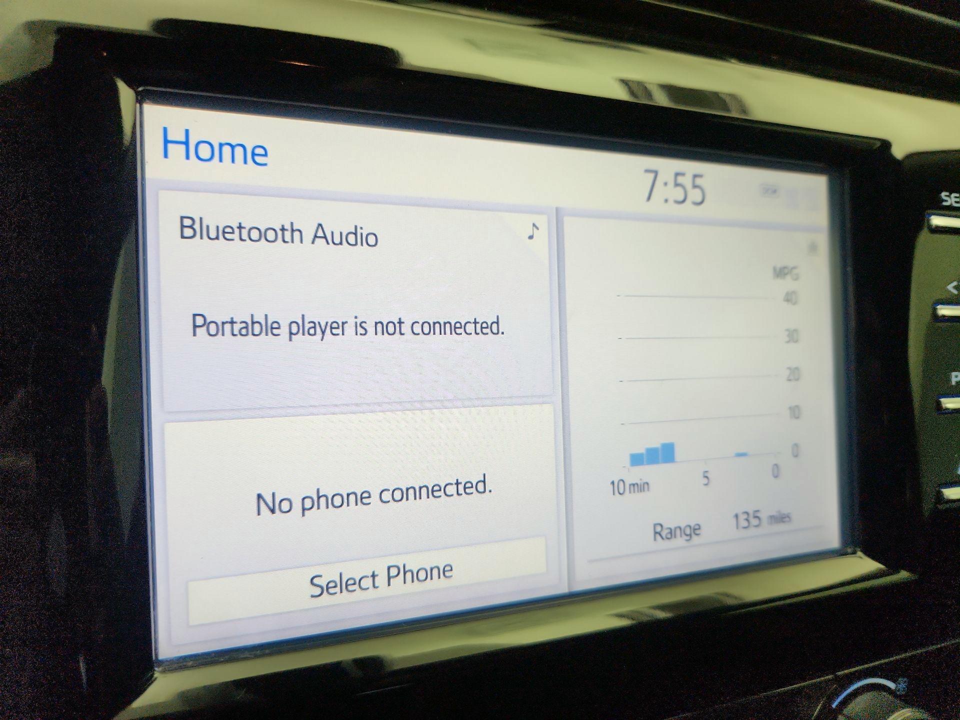 Thumbnail: 2019 Toyota Camry - 15