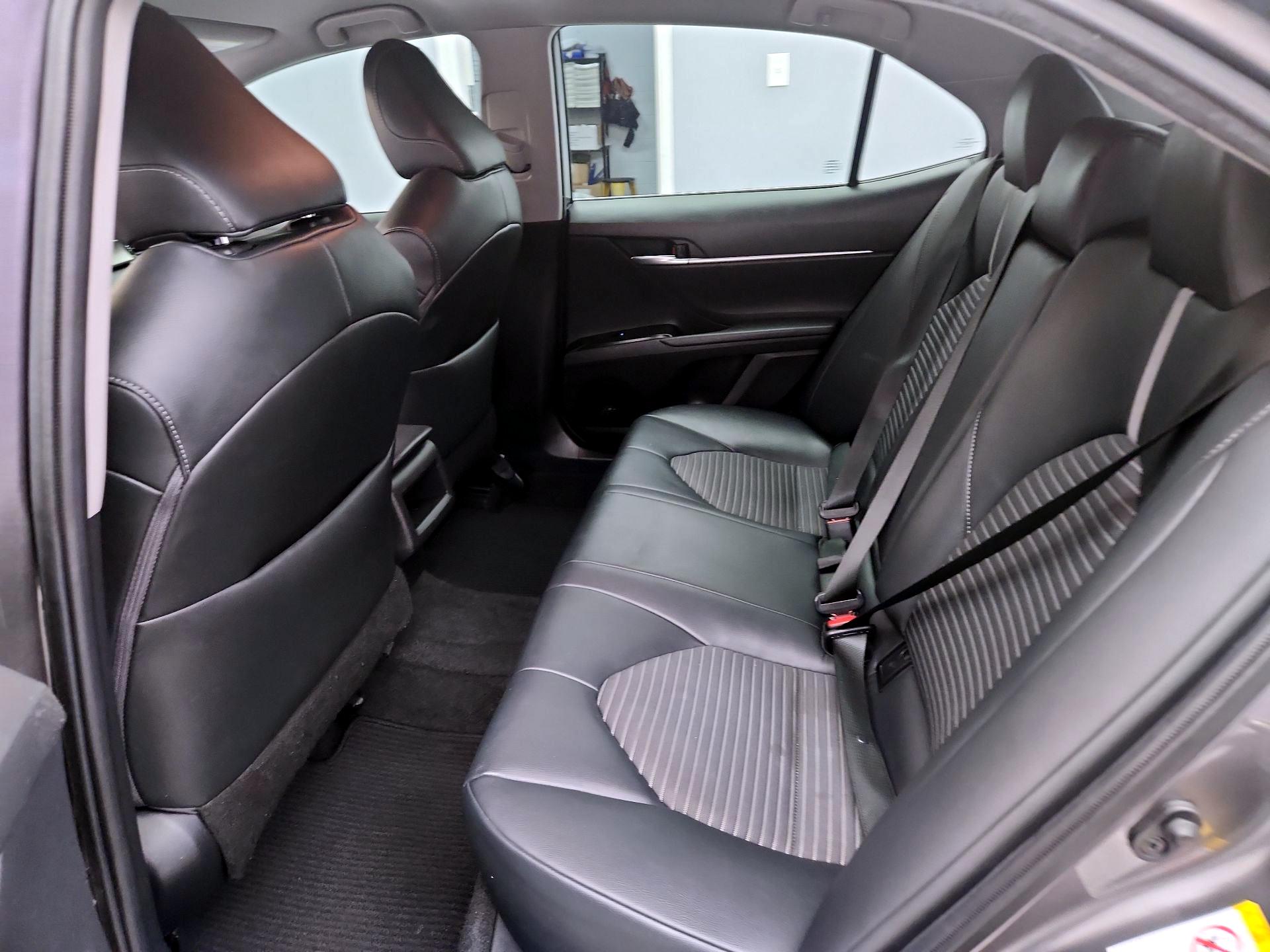 Thumbnail: 2019 Toyota Camry - 19