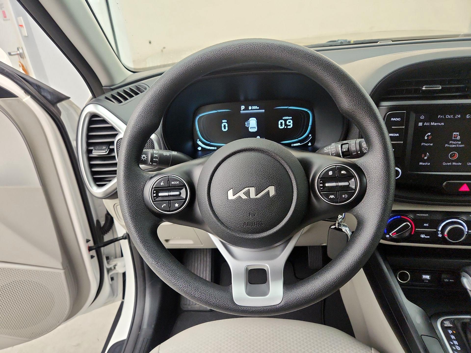 Thumbnail: 2023 Kia Soul - 10