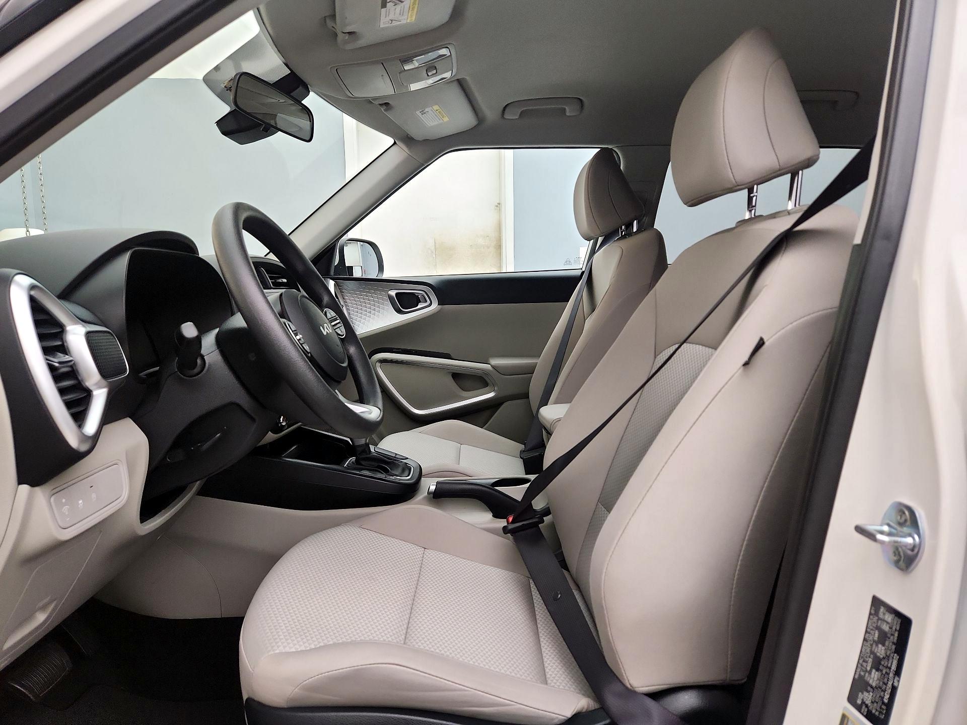 Thumbnail: 2023 Kia Soul - 11