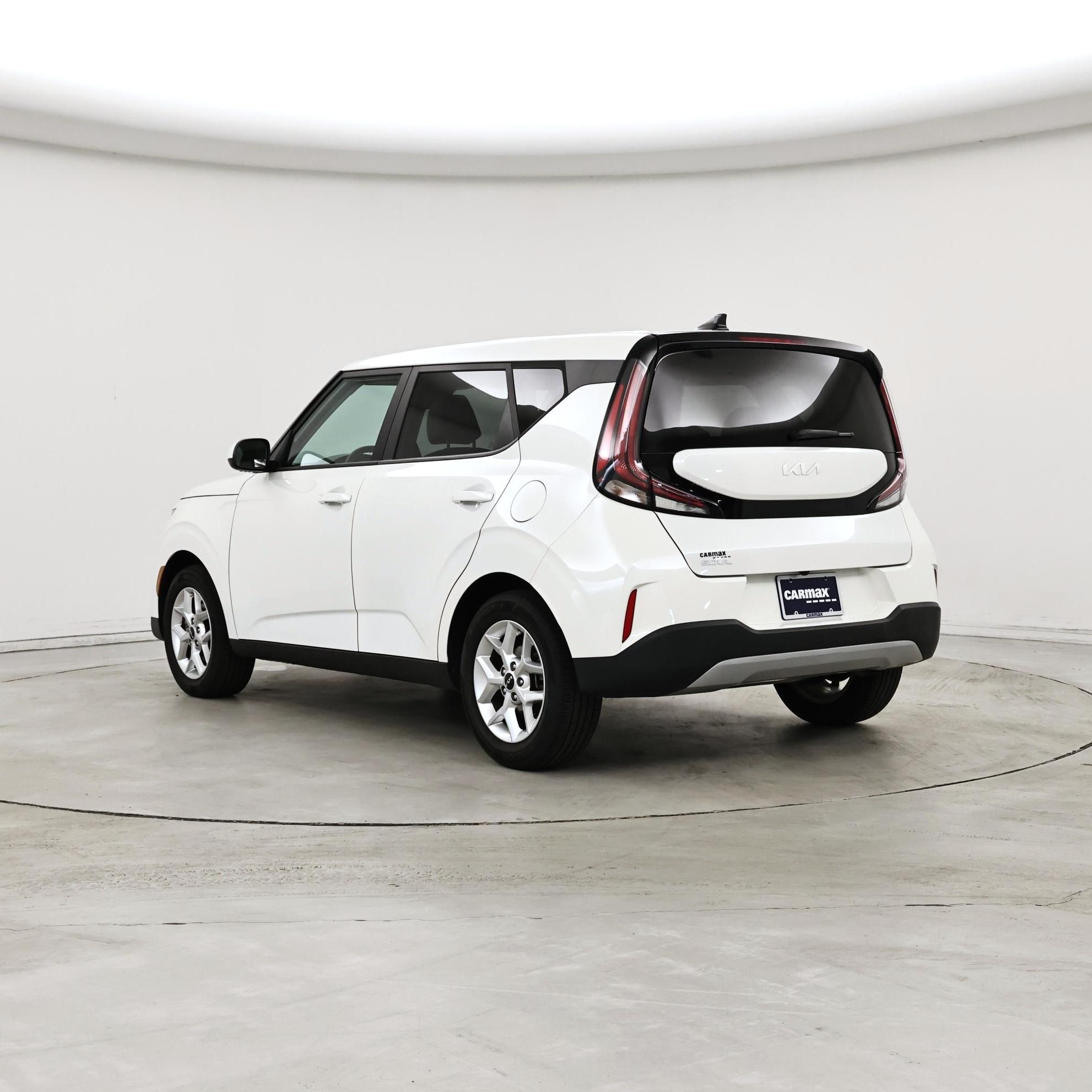 Thumbnail: 2023 Kia Soul - 2