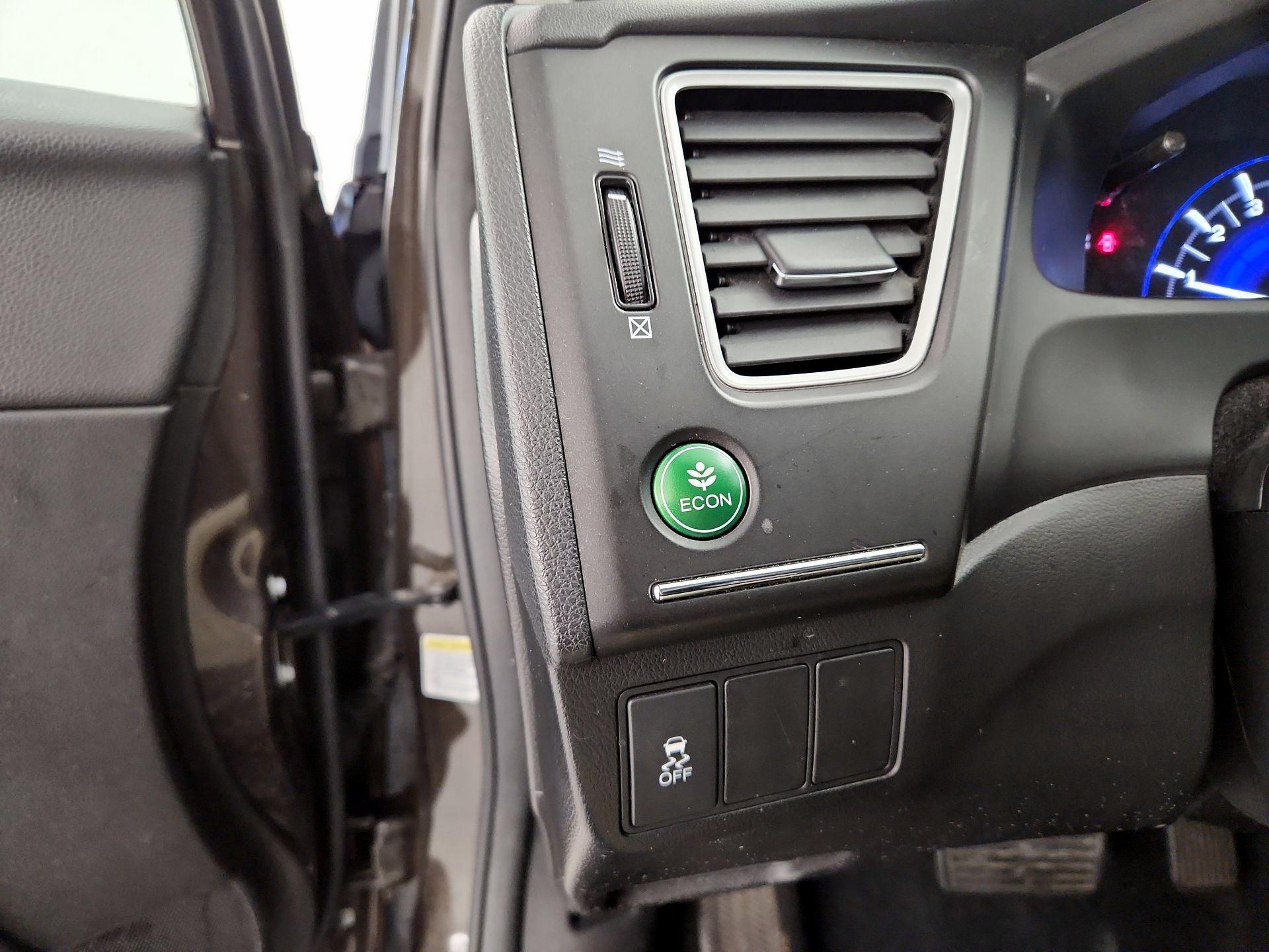 Thumbnail: 2014 Honda Civic - 13